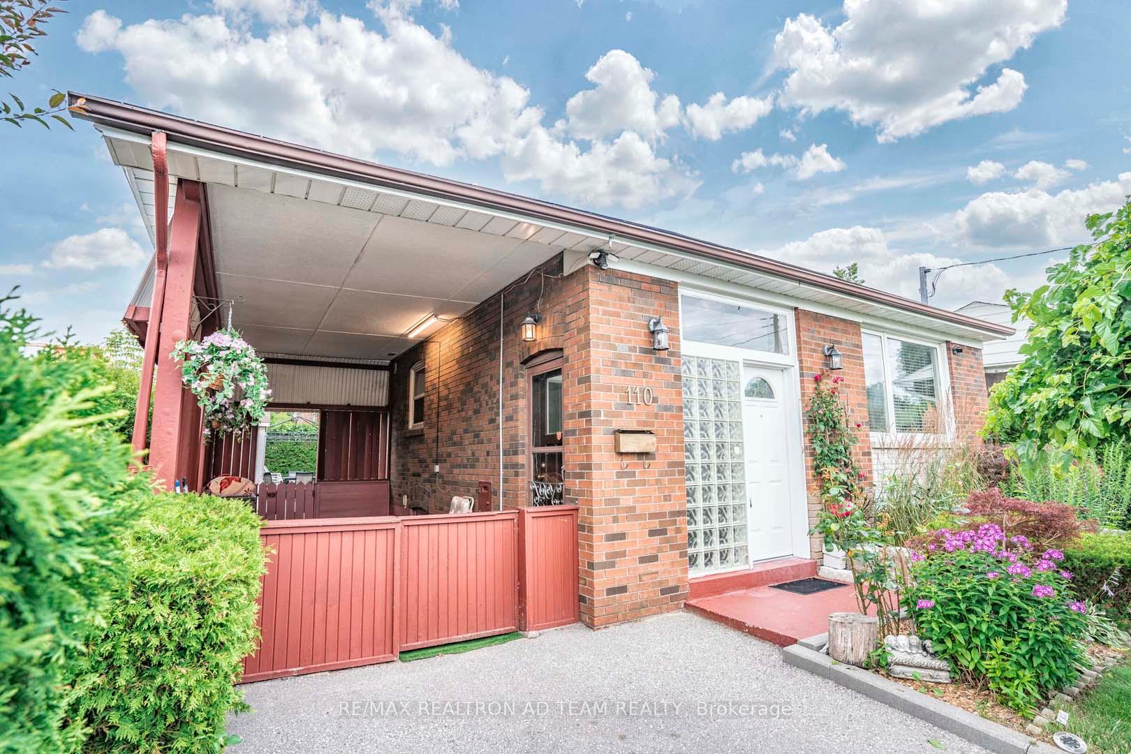 110 Seminole Ave, Toronto, ON M1J1N7 | 3 Bedroom 2 Bathroom Detached House | Image 1