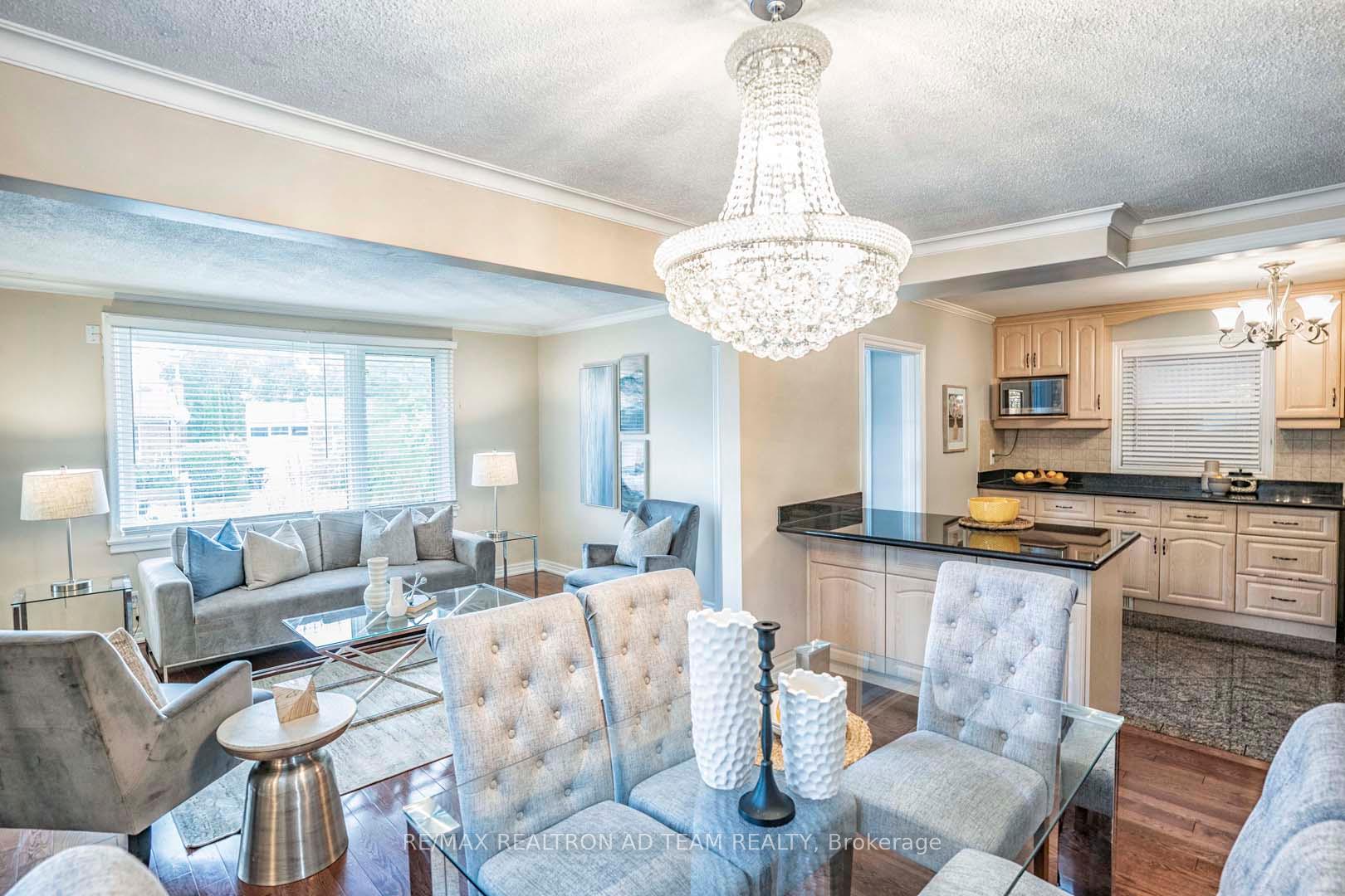 110 Seminole Ave, Toronto, ON M1J1N7 | 3 Bedroom 2 Bathroom Detached House | Image 10