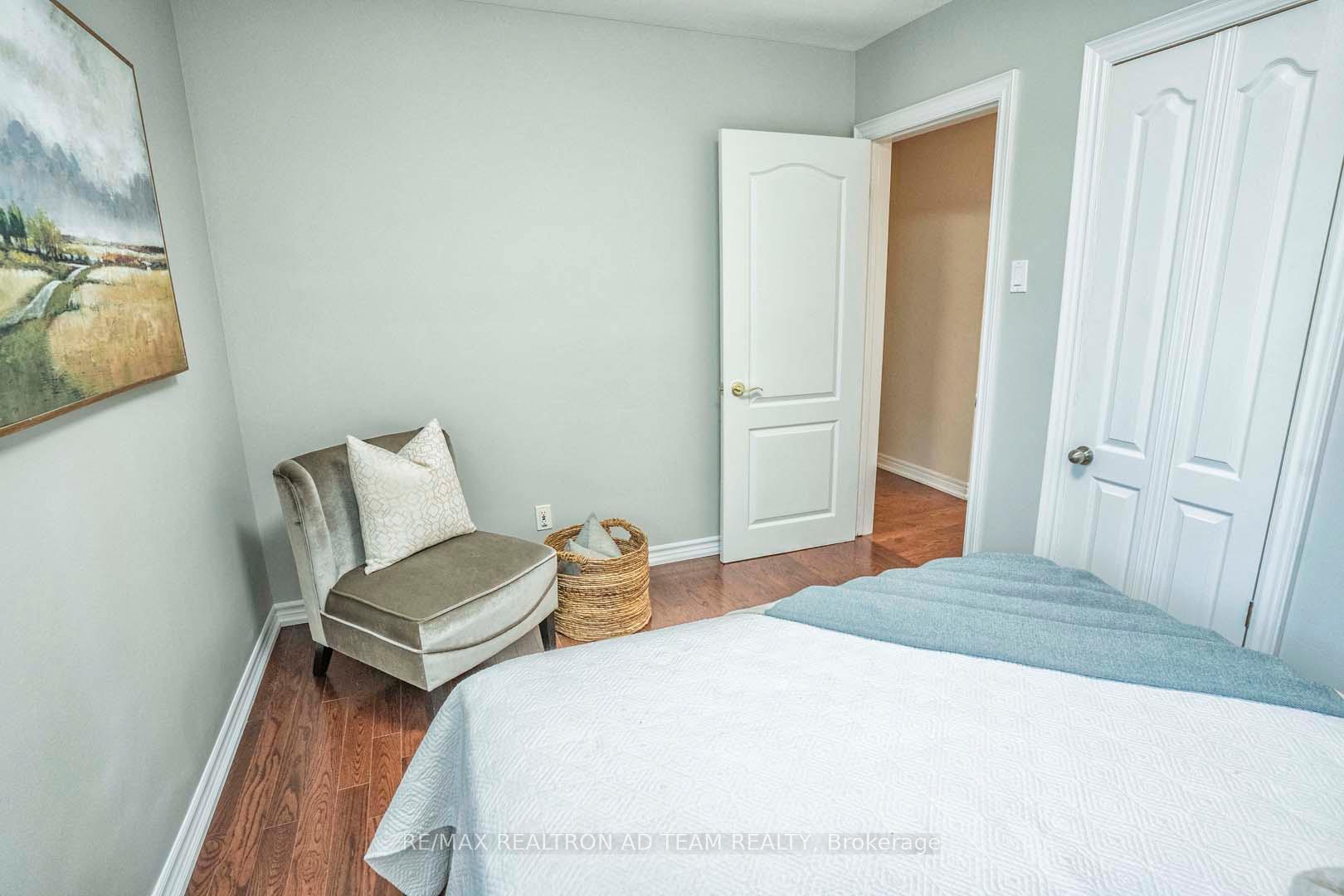 110 Seminole Ave, Toronto, ON M1J1N7 | 3 Bedroom 2 Bathroom Detached House | Image 16