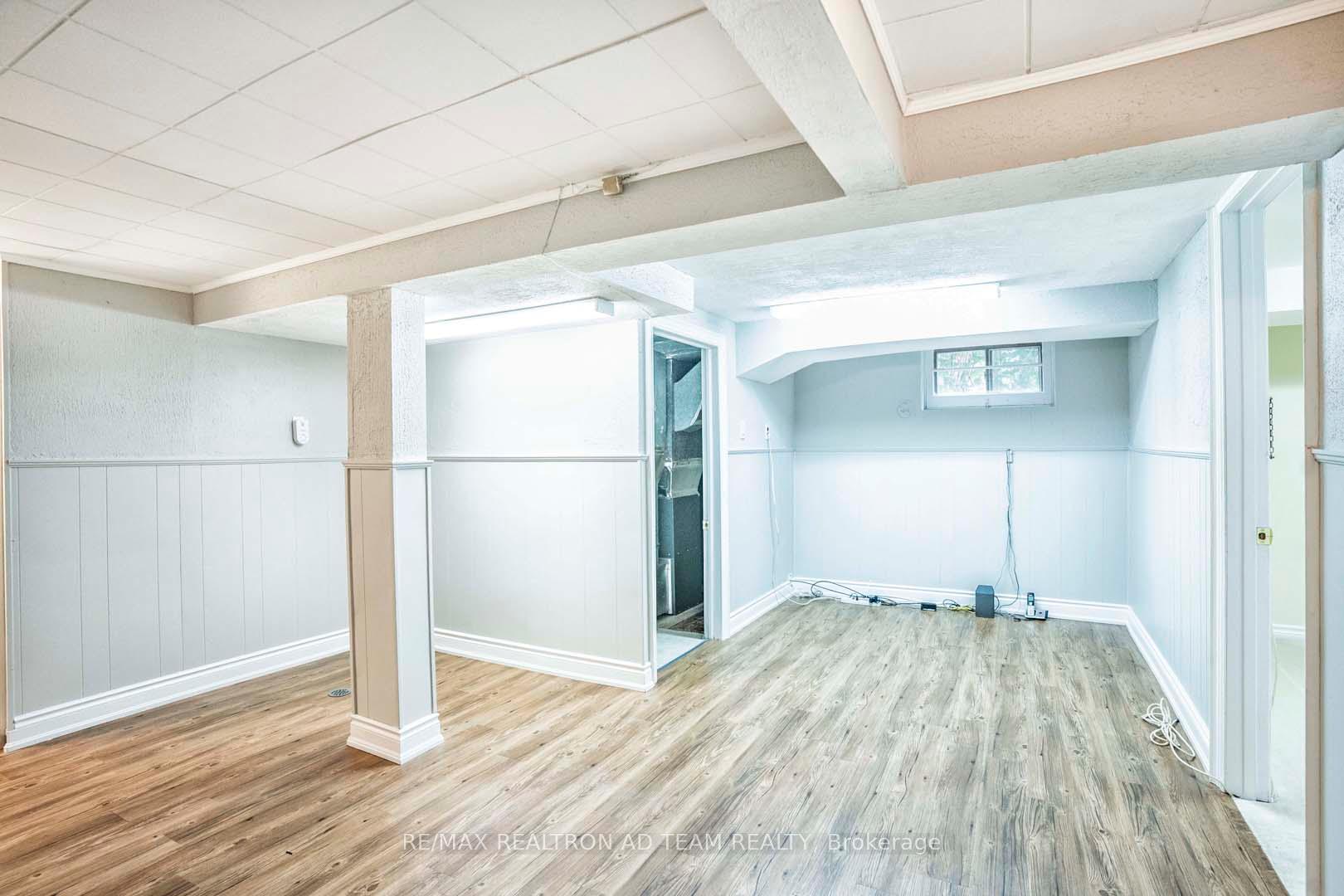 110 Seminole Ave, Toronto, ON M1J1N7 | 3 Bedroom 2 Bathroom Detached House | Image 24