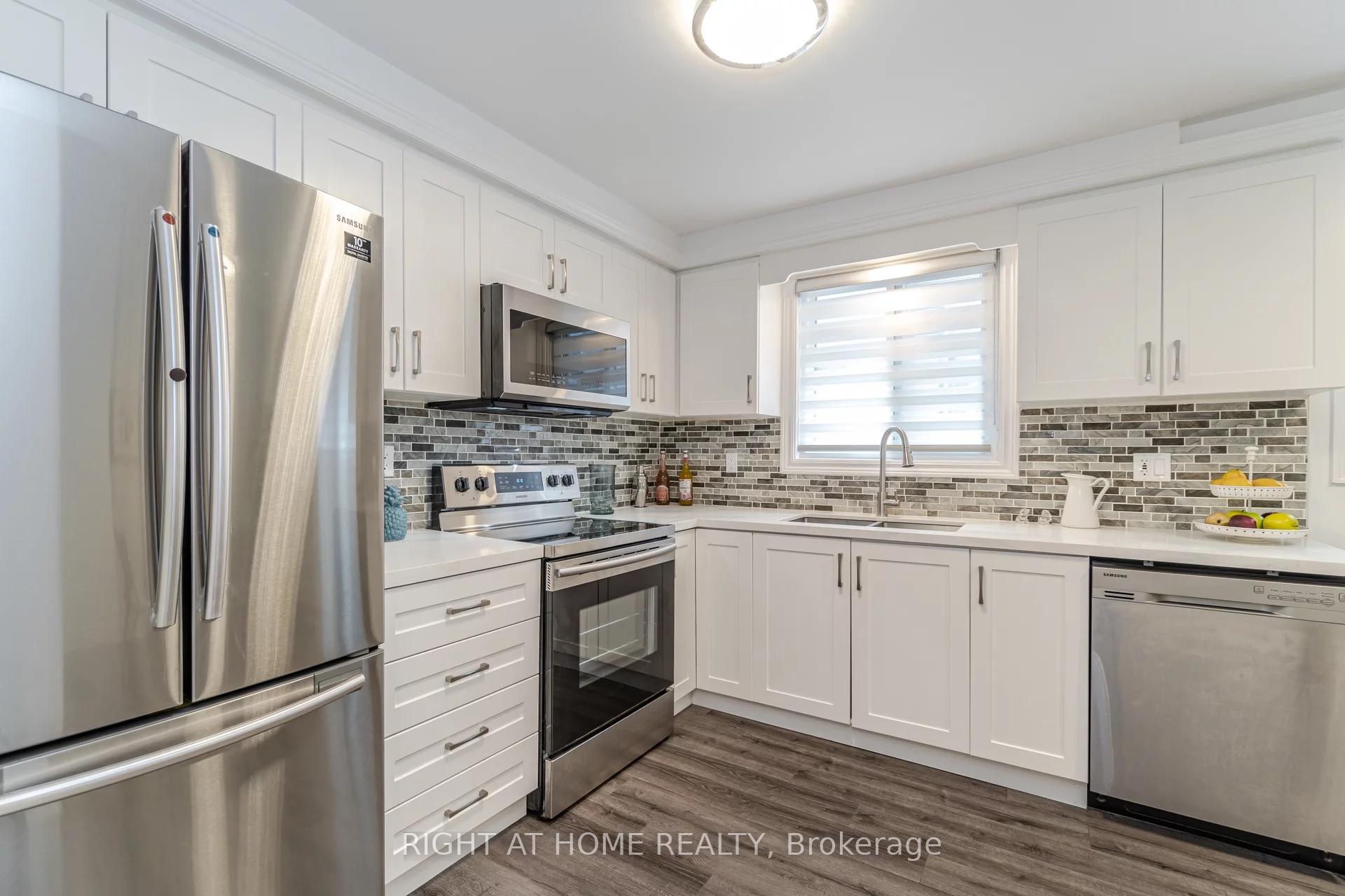 156 Orton Park Rd, Toronto, ON M1G3H1 | 4 Bedroom 2 Bathroom Detached House | Image 12