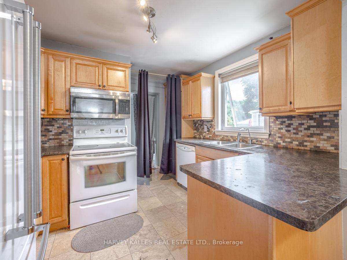 71 Bertha Ave, Toronto, ON M1L3M3 | 2 Bedroom 2 Bathroom Detached House | Image 7