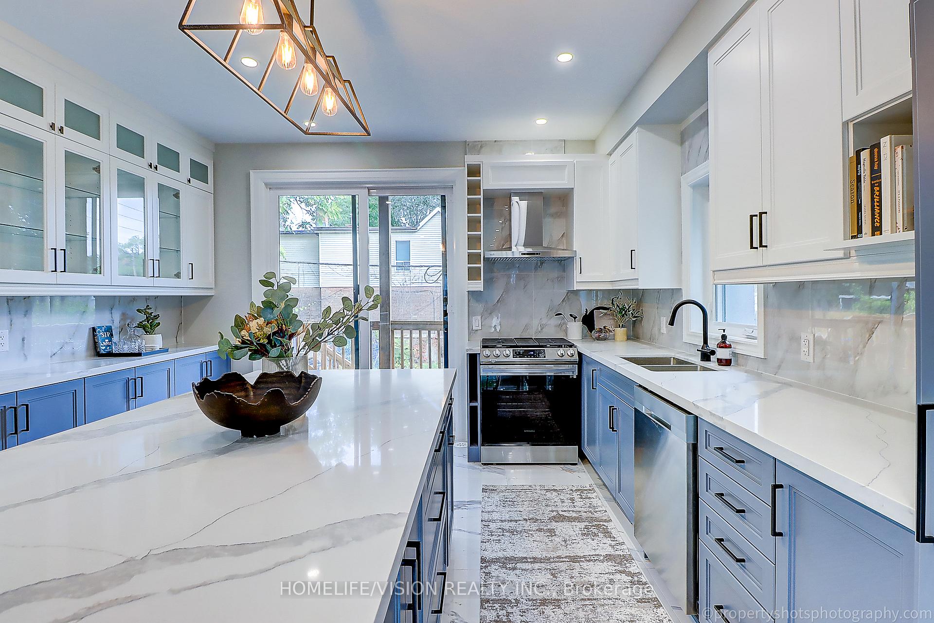 379 Rhodes Ave, Toronto, ON M4L3A6 | 3 Bedroom 4 Bathroom Detached House | Image 11