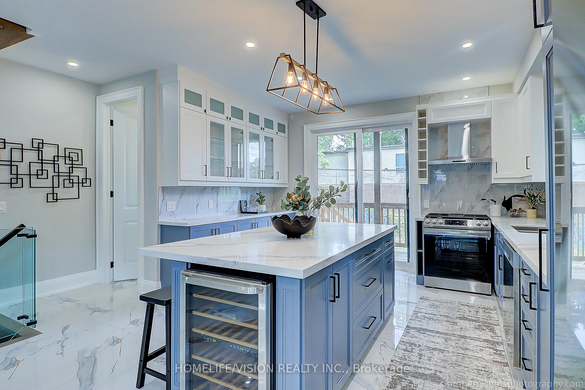 379 Rhodes Ave, Toronto, ON M4L3A6 | 3 Bedroom 4 Bathroom Detached House | Image 12