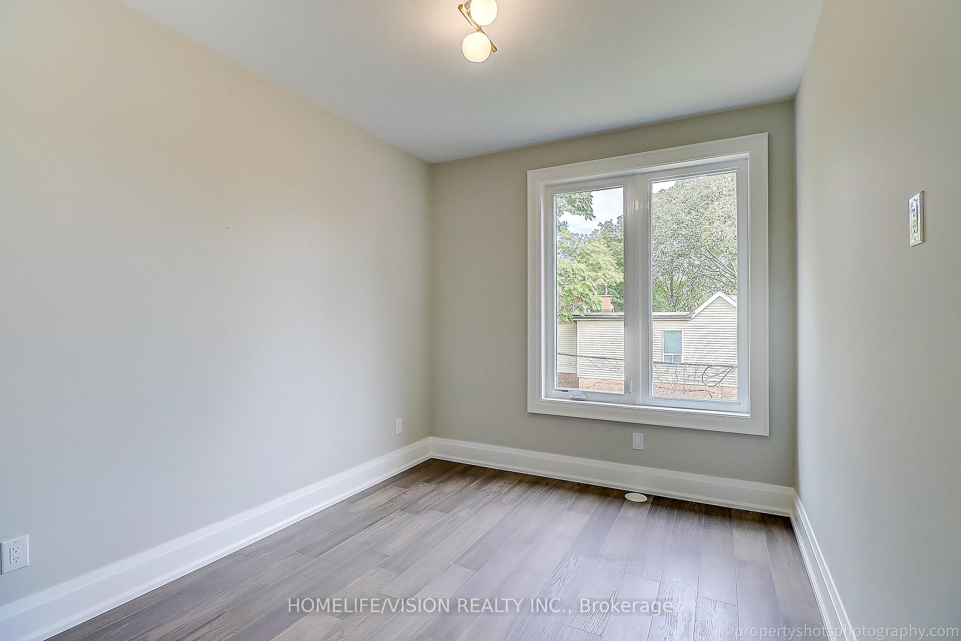 379 Rhodes Ave, Toronto, ON M4L3A6 | 3 Bedroom 4 Bathroom Detached House | Image 23