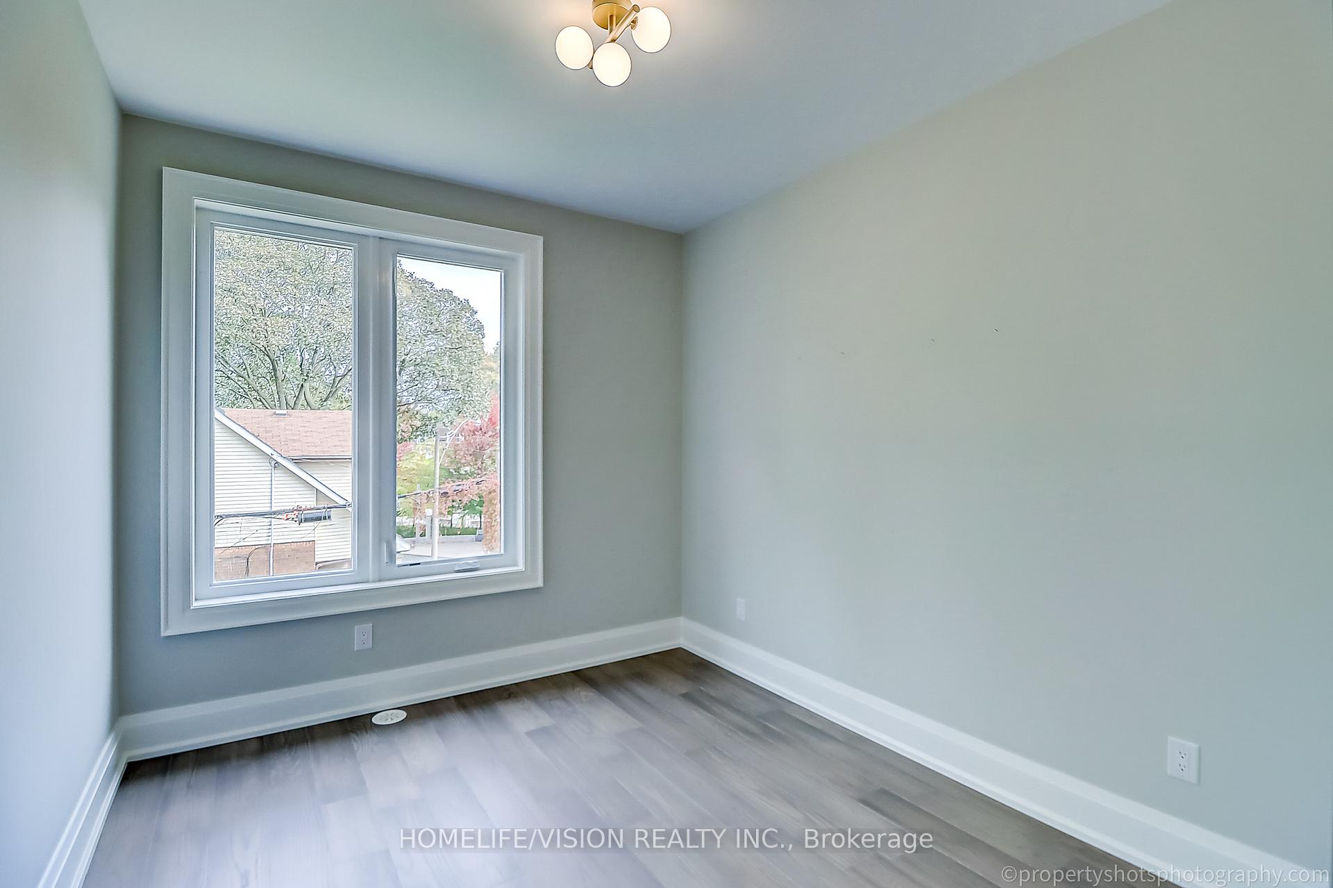 379 Rhodes Ave, Toronto, ON M4L3A6 | 3 Bedroom 4 Bathroom Detached House | Image 25