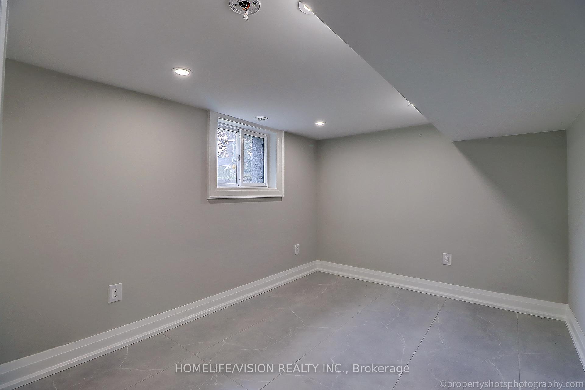 379 Rhodes Ave, Toronto, ON M4L3A6 | 3 Bedroom 4 Bathroom Detached House | Image 34