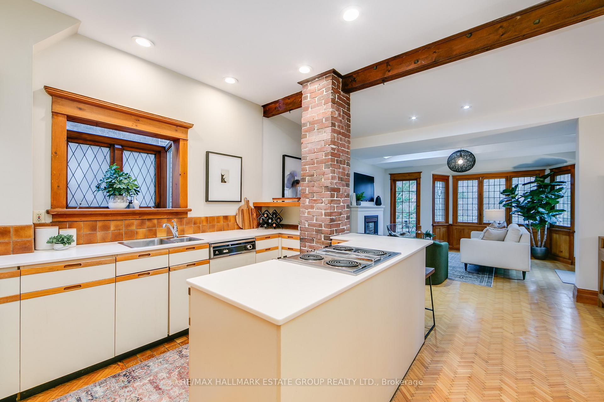 55 Kingswood Rd, Toronto, ON M4E3N4 | 3 Bedroom 2 Bathroom Detached House | Image 10