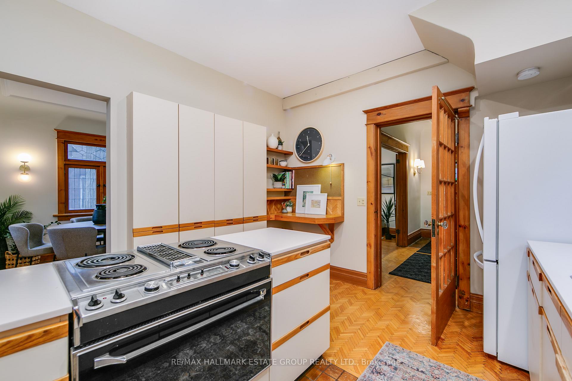 55 Kingswood Rd, Toronto, ON M4E3N4 | 3 Bedroom 2 Bathroom Detached House | Image 12