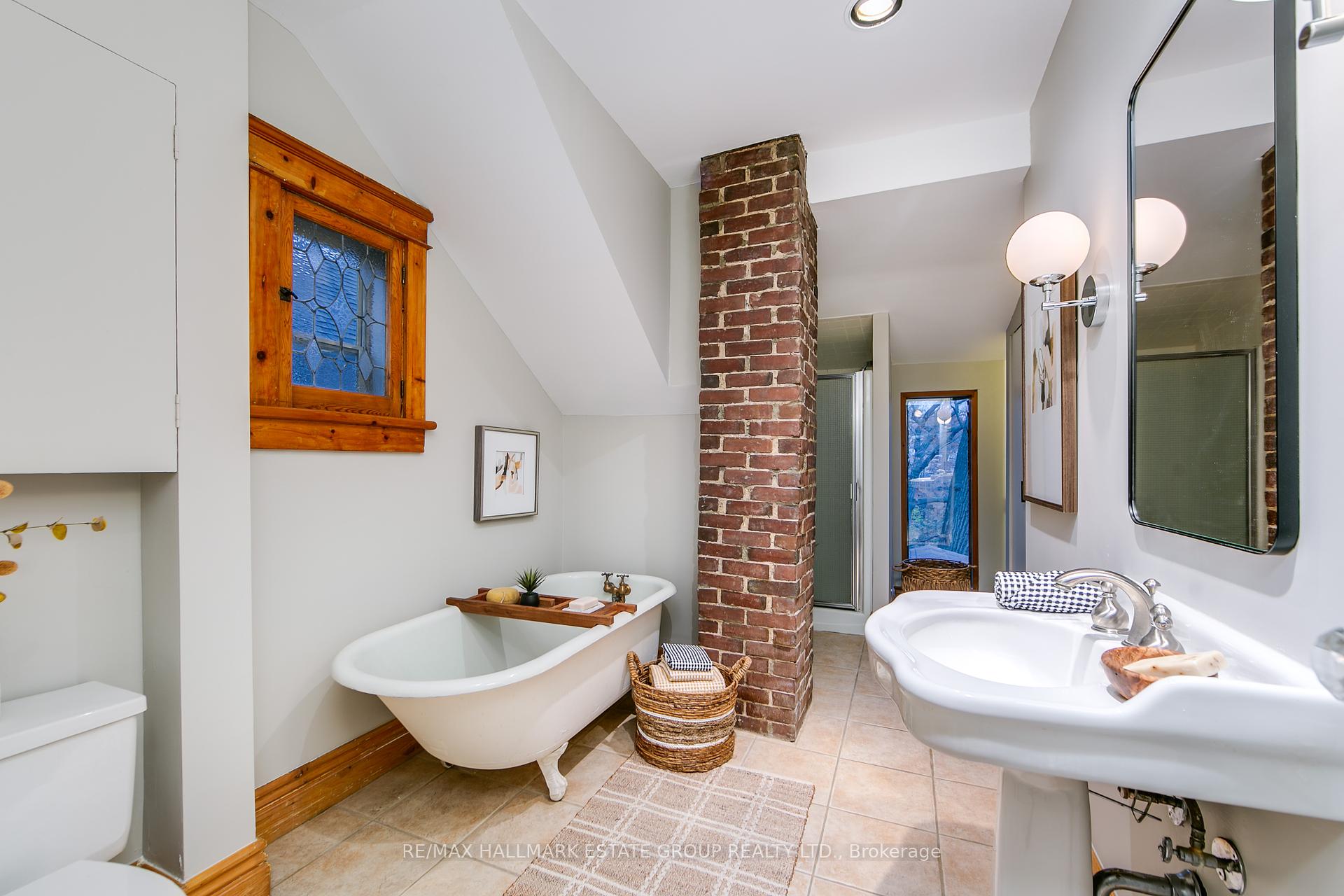 55 Kingswood Rd, Toronto, ON M4E3N4 | 3 Bedroom 2 Bathroom Detached House | Image 23