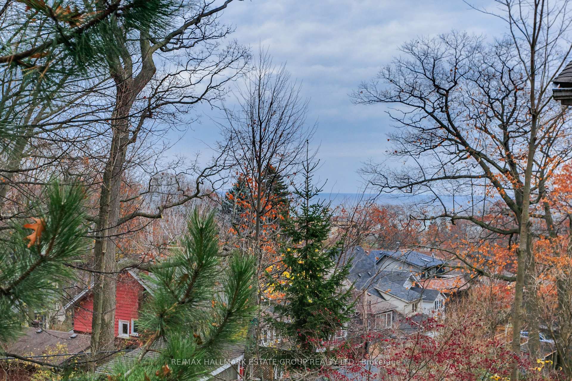 55 Kingswood Rd, Toronto, ON M4E3N4 | 3 Bedroom 2 Bathroom Detached House | Image 32