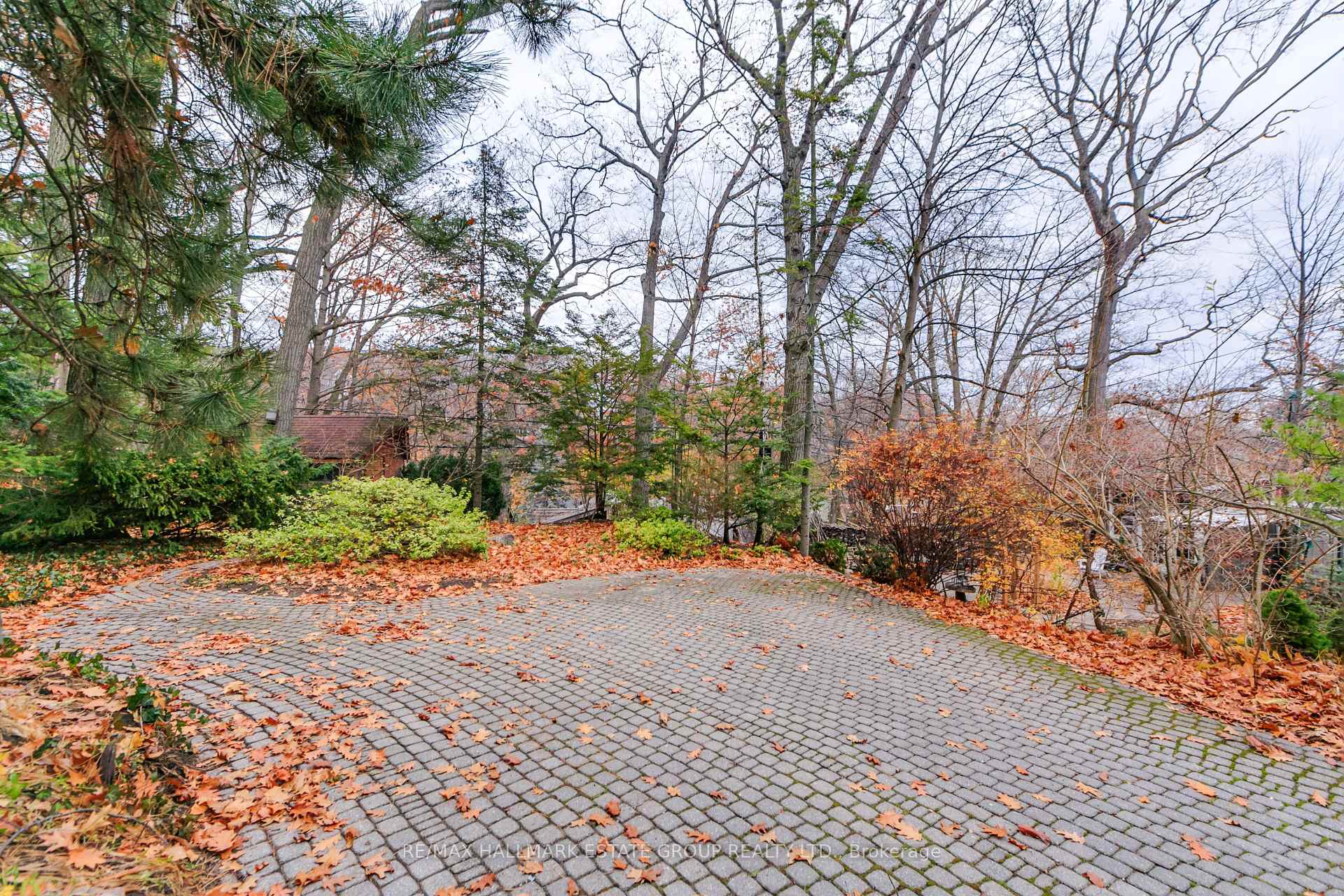 55 Kingswood Rd, Toronto, ON M4E3N4 | 3 Bedroom 2 Bathroom Detached House | Image 34