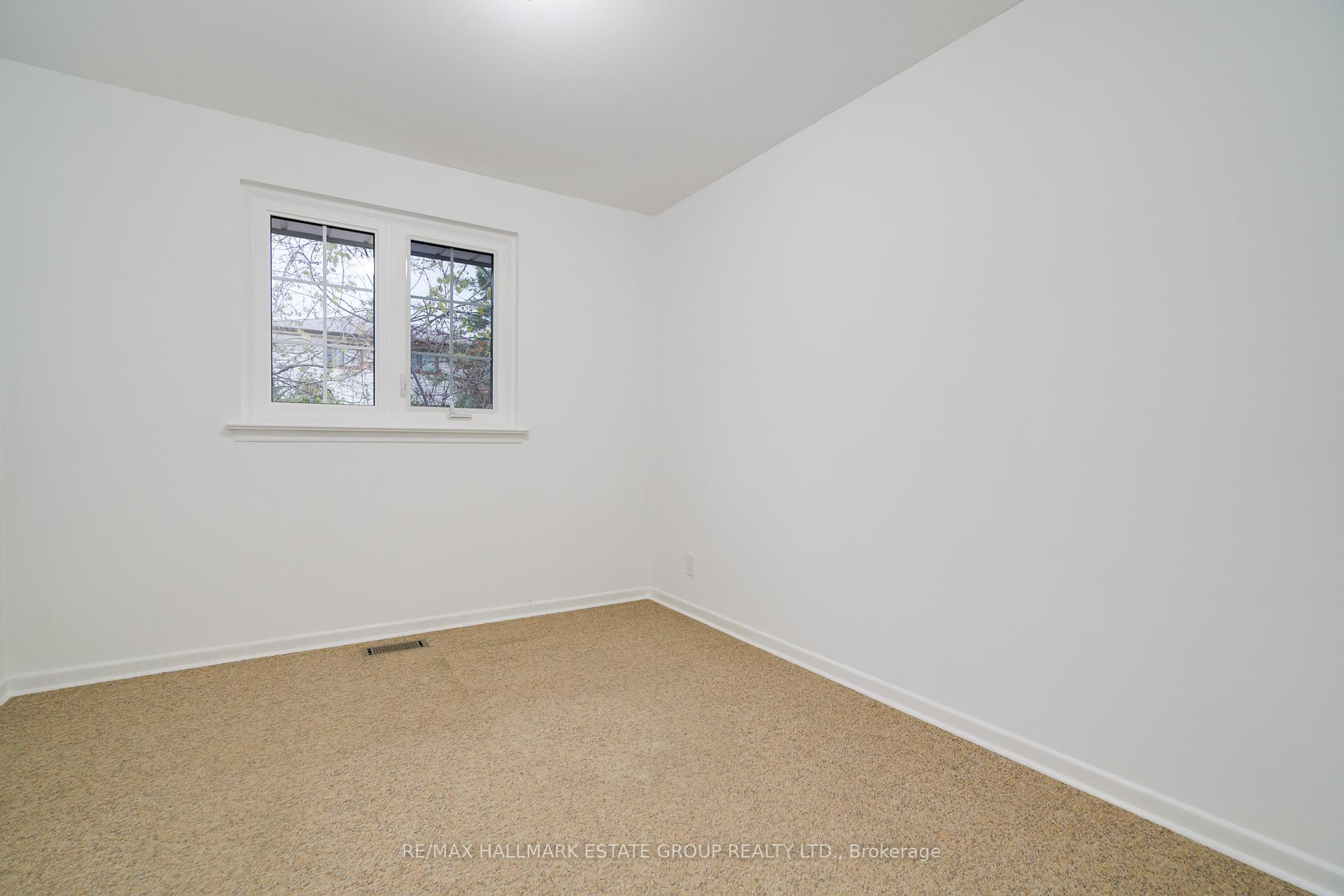 36 Castor Cres, Toronto, ON M1G3R2 | 3 Bedroom 2 Bathroom Detached House | Image 14