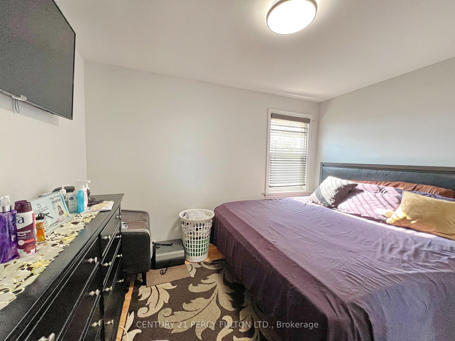 107 Seminole Ave, Toronto, ON M1J1N8 | 3 Bedroom 2 Bathroom Detached House | Image 12