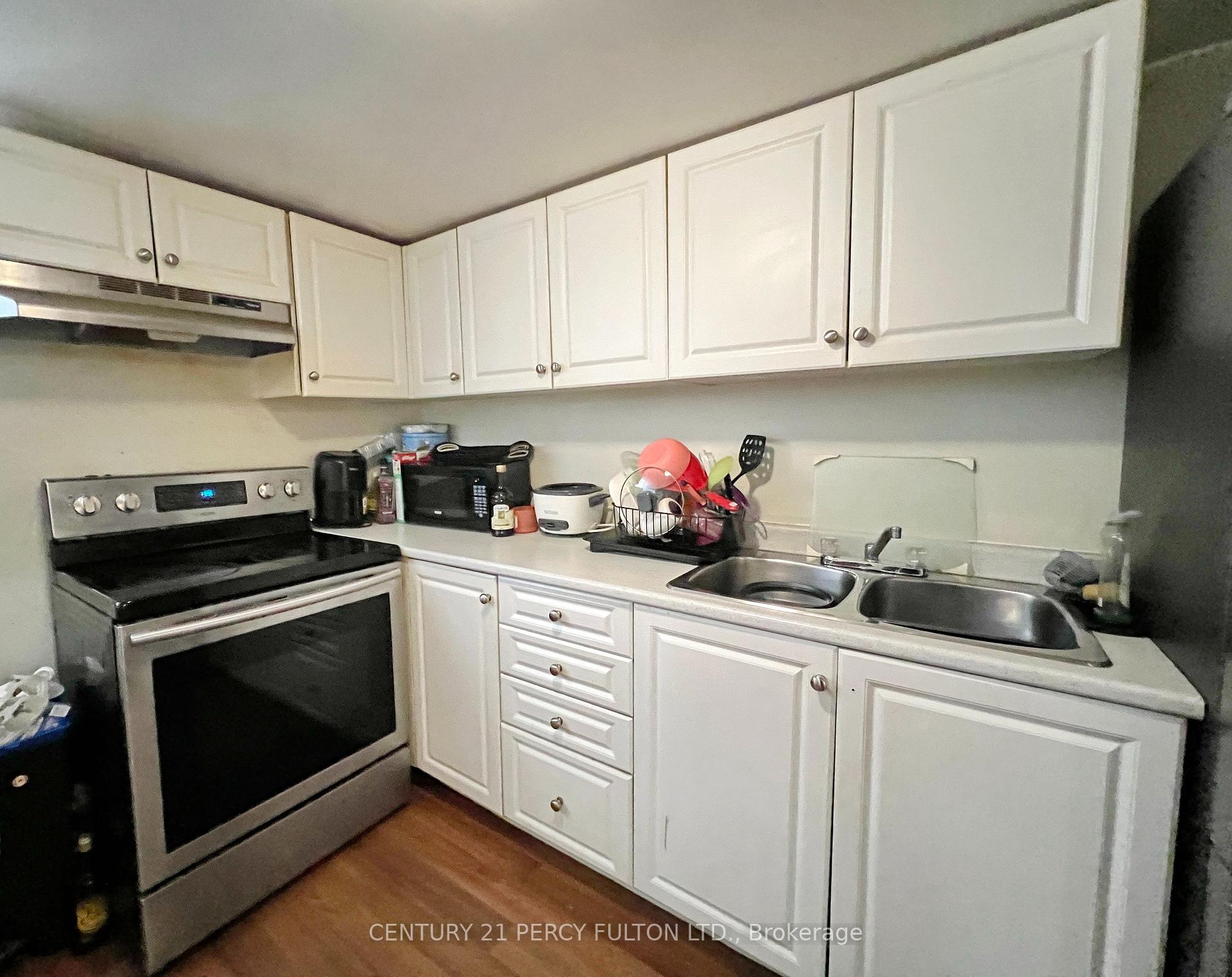 107 Seminole Ave, Toronto, ON M1J1N8 | 3 Bedroom 2 Bathroom Detached House | Image 18