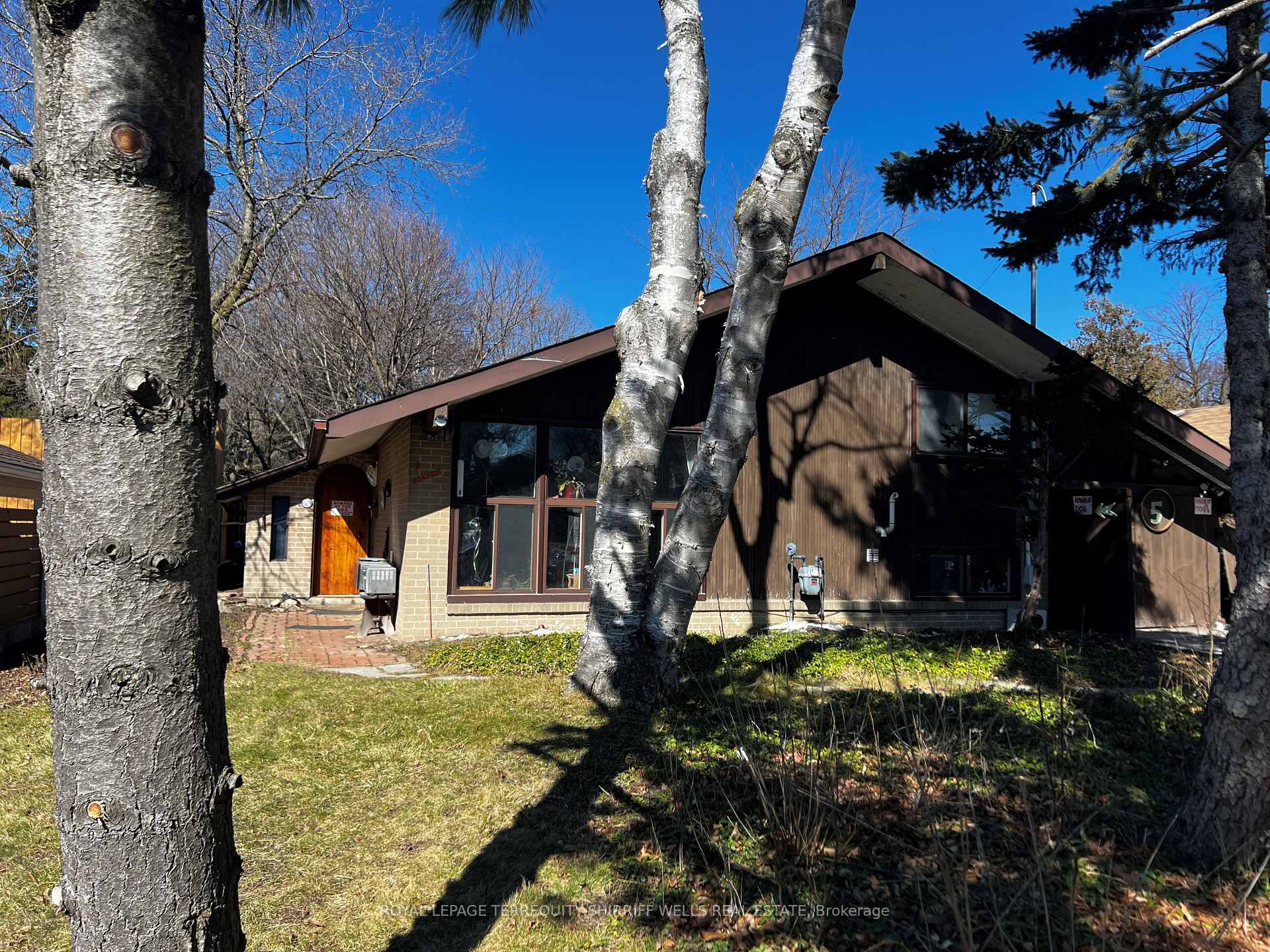 5 Cartier Cres, Toronto, ON M1P3N7 | 3 Bedroom 2 Bathroom Detached House | Image 1