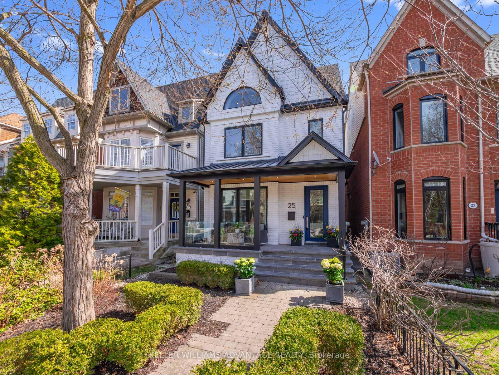 25 Winners Circ, Toronto, ON M4L3Y7 | 3 Bedroom 4 Bathroom Detached House | Image 1