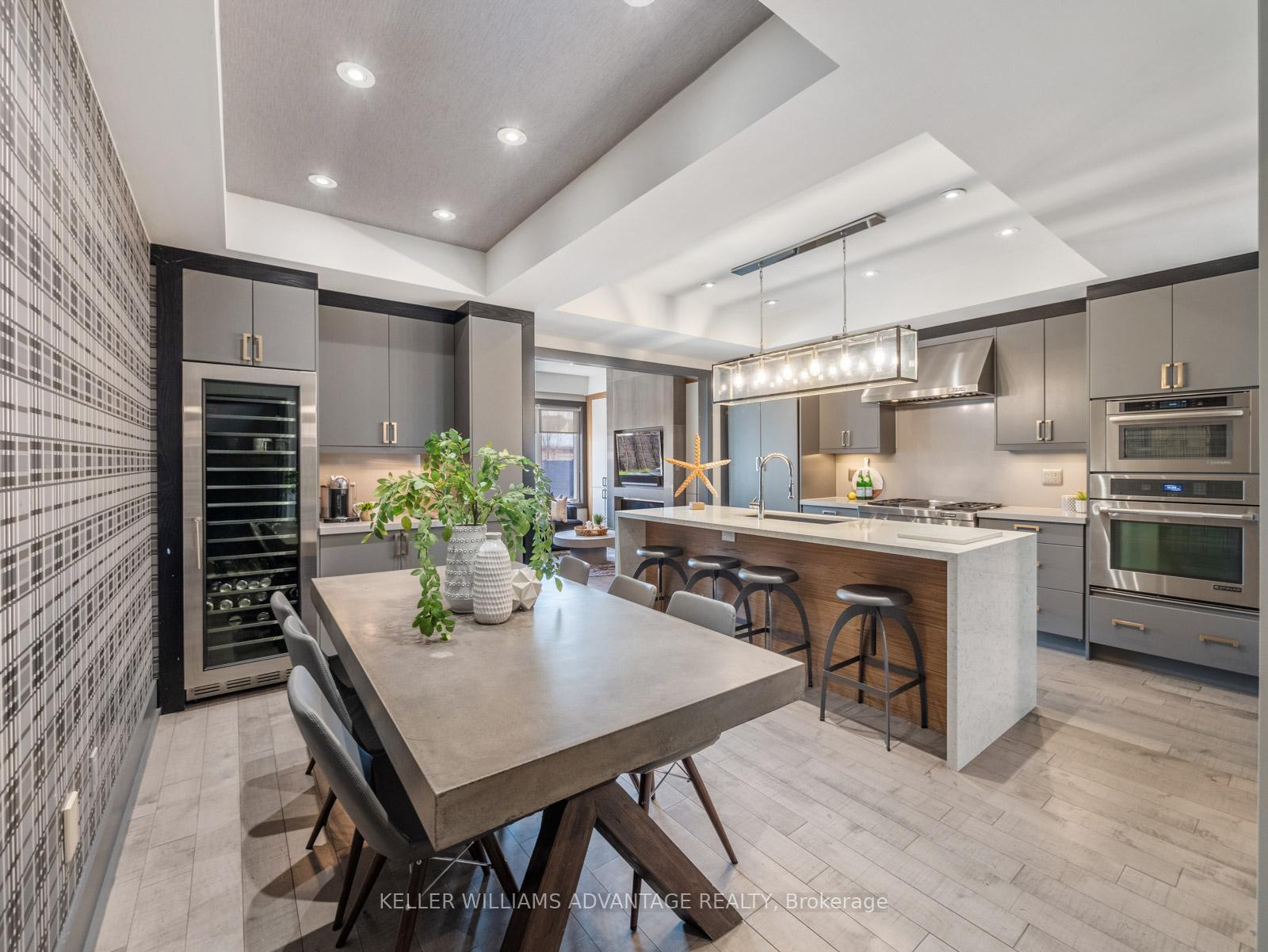 25 Winners Circ, Toronto, ON M4L3Y7 | 3 Bedroom 4 Bathroom Detached House | Image 13