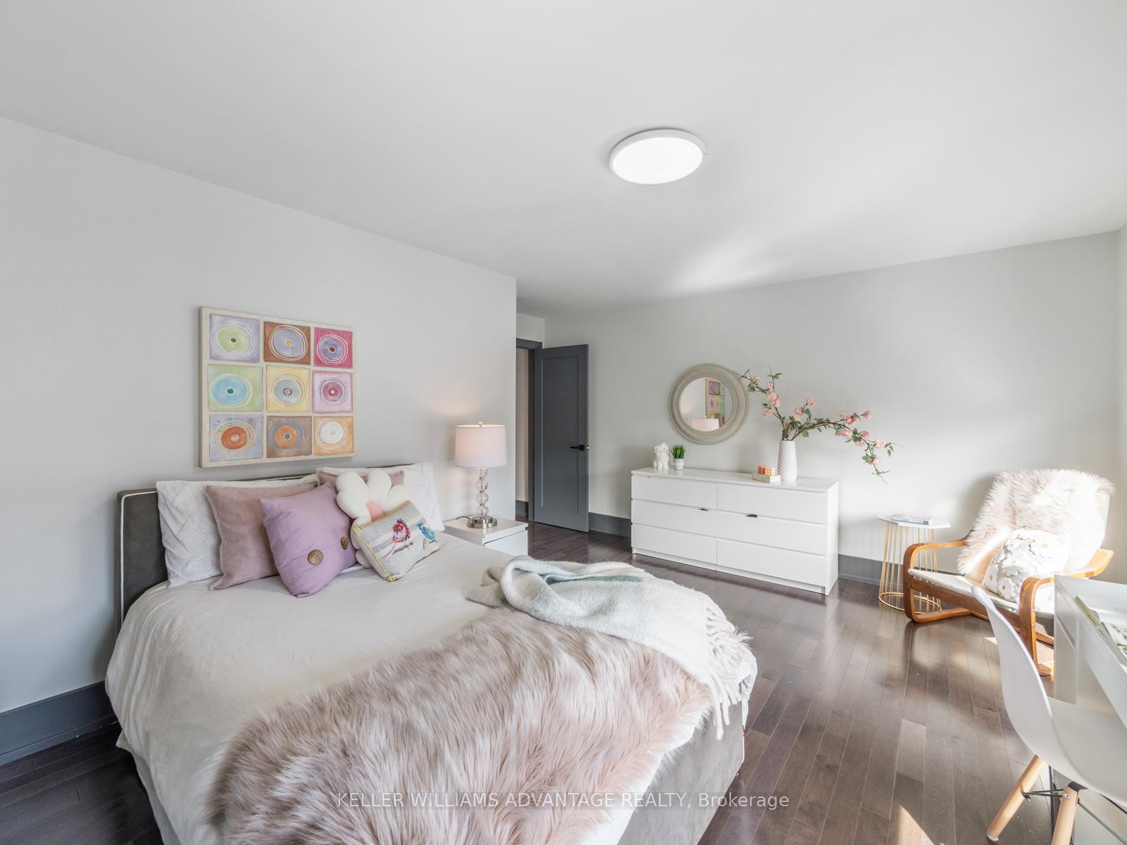 25 Winners Circ, Toronto, ON M4L3Y7 | 3 Bedroom 4 Bathroom Detached House | Image 23