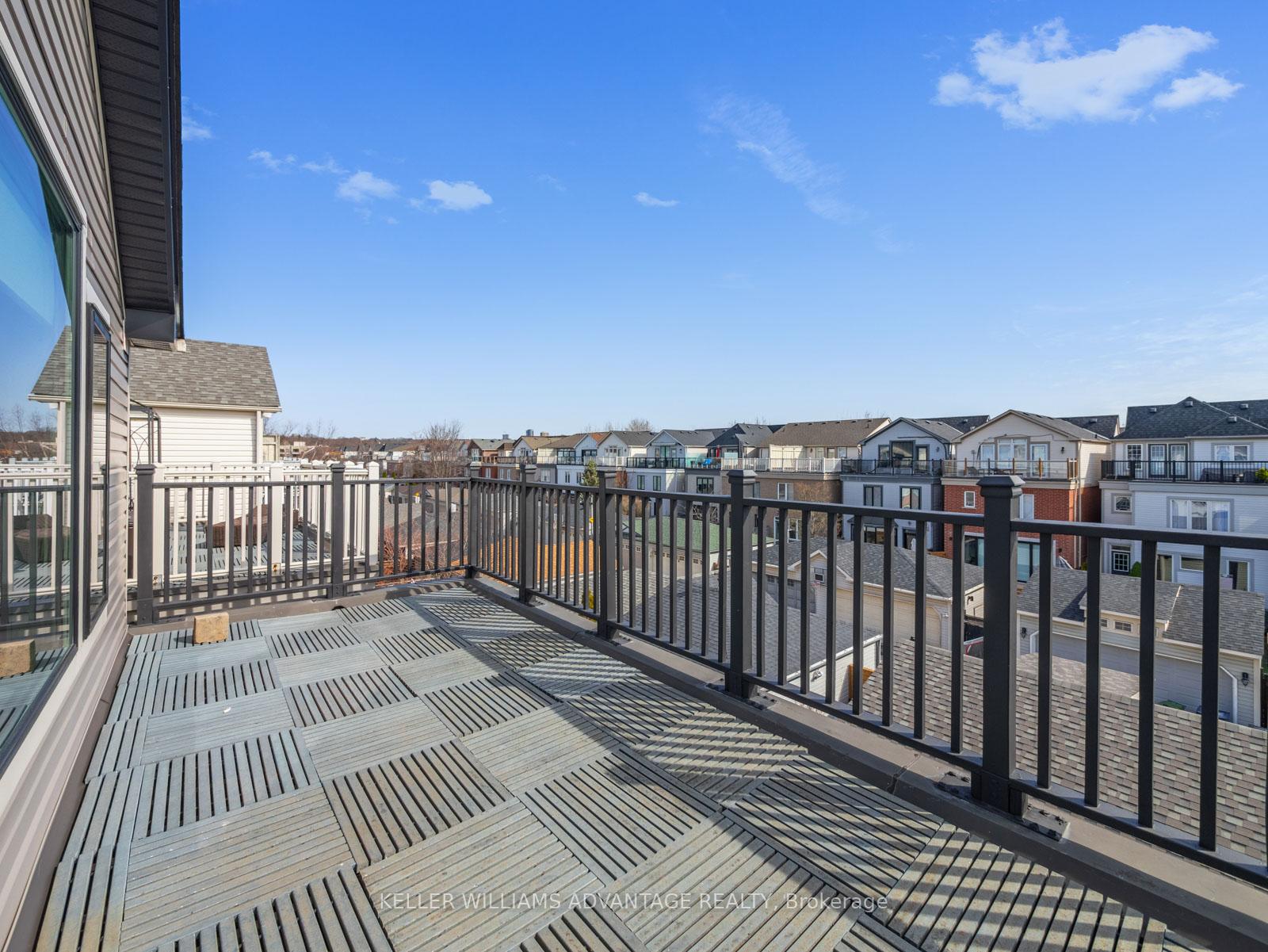 25 Winners Circ, Toronto, ON M4L3Y7 | 3 Bedroom 4 Bathroom Detached House | Image 32