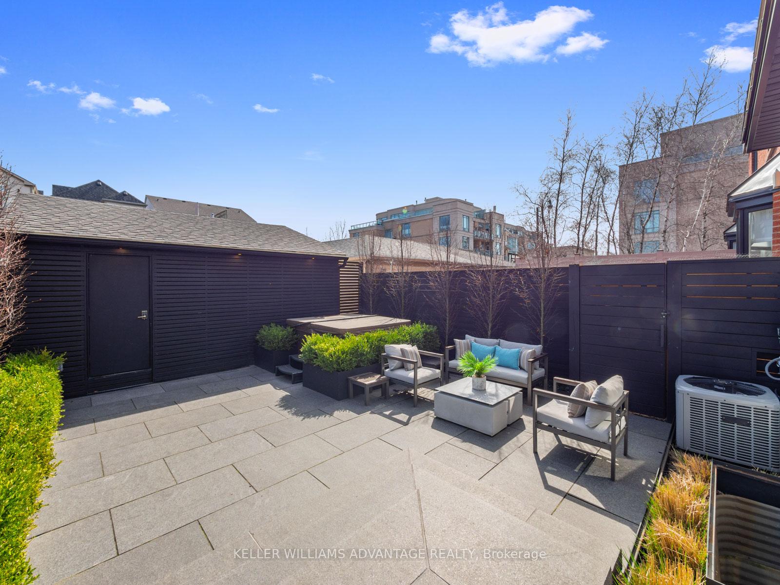 25 Winners Circ, Toronto, ON M4L3Y7 | 3 Bedroom 4 Bathroom Detached House | Image 37