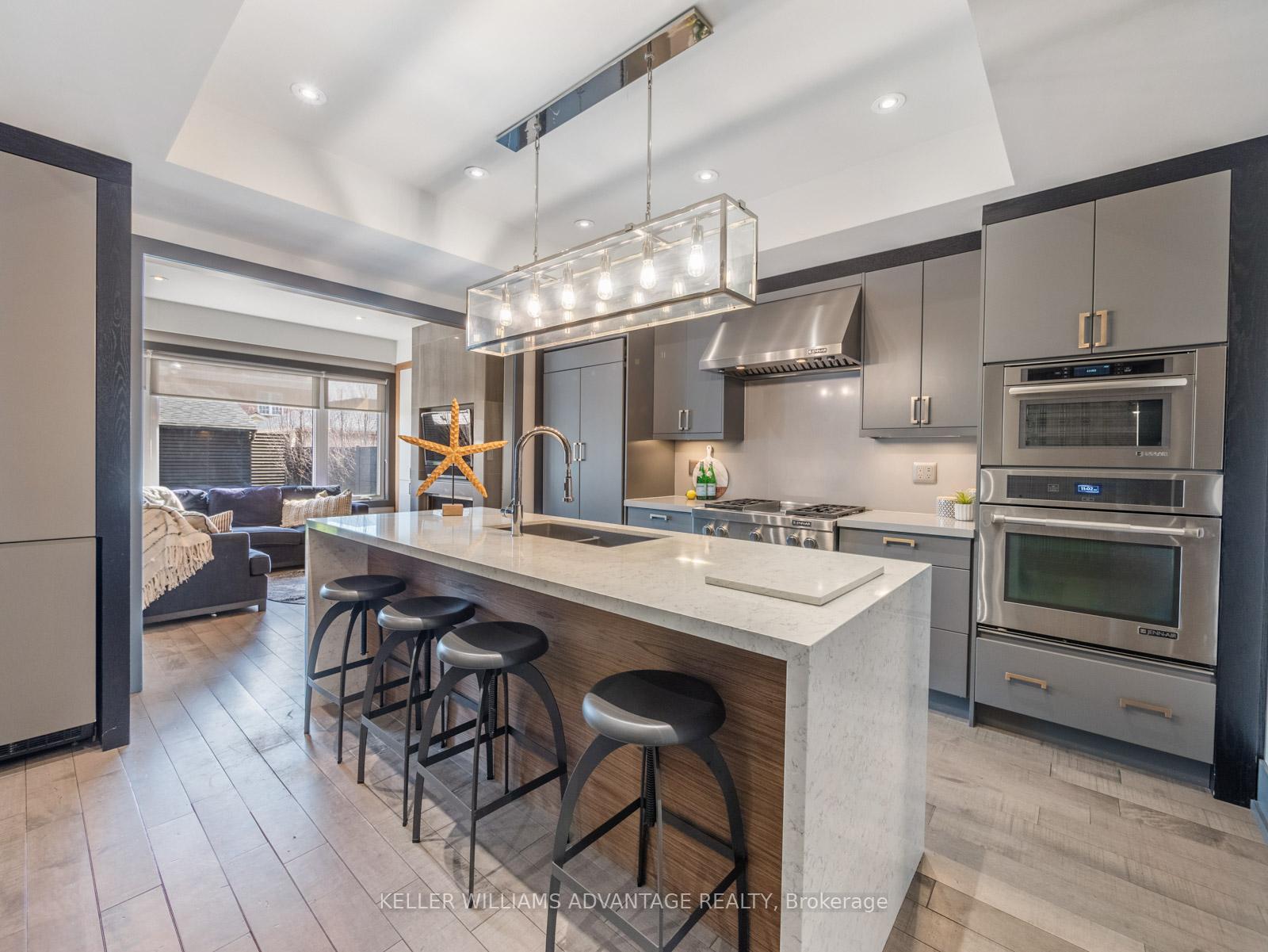 25 Winners Circ, Toronto, ON M4L3Y7 | 3 Bedroom 4 Bathroom Detached House | Image 9