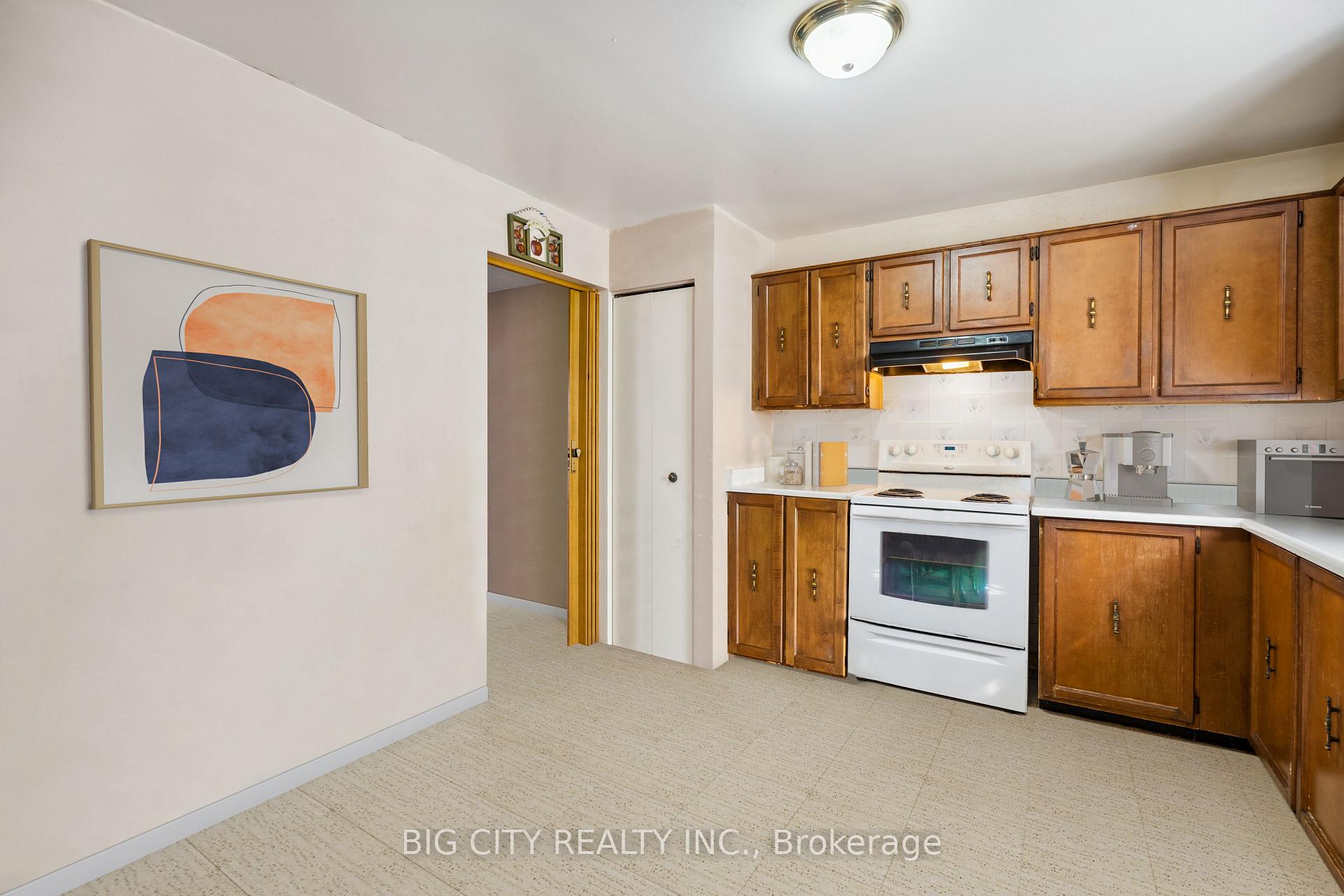 193 John Tabor Tr, Toronto, ON M1B2R3 | 3 Bedroom 2 Bathroom Detached House | Image 10