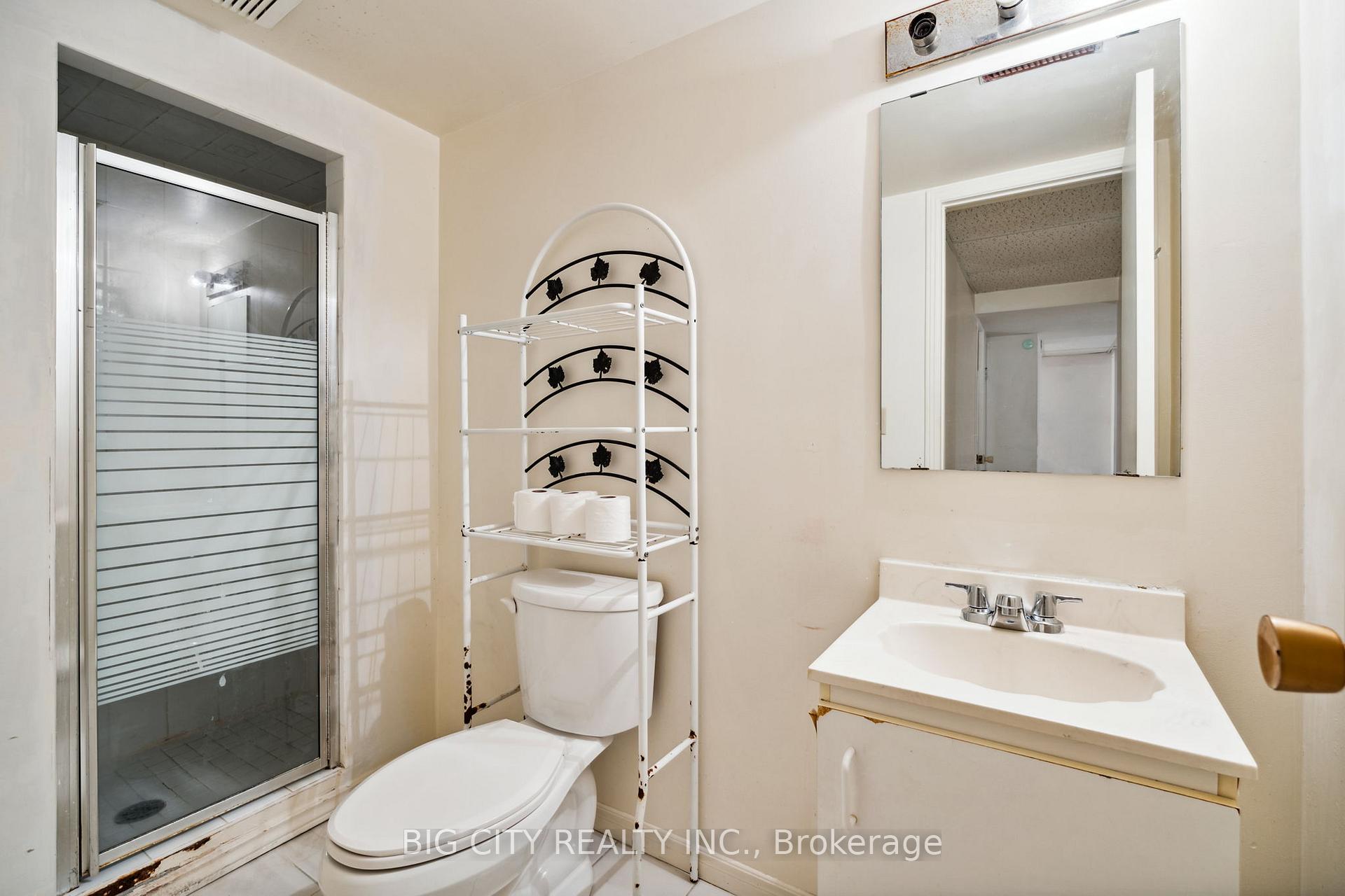 193 John Tabor Tr, Toronto, ON M1B2R3 | 3 Bedroom 2 Bathroom Detached House | Image 17