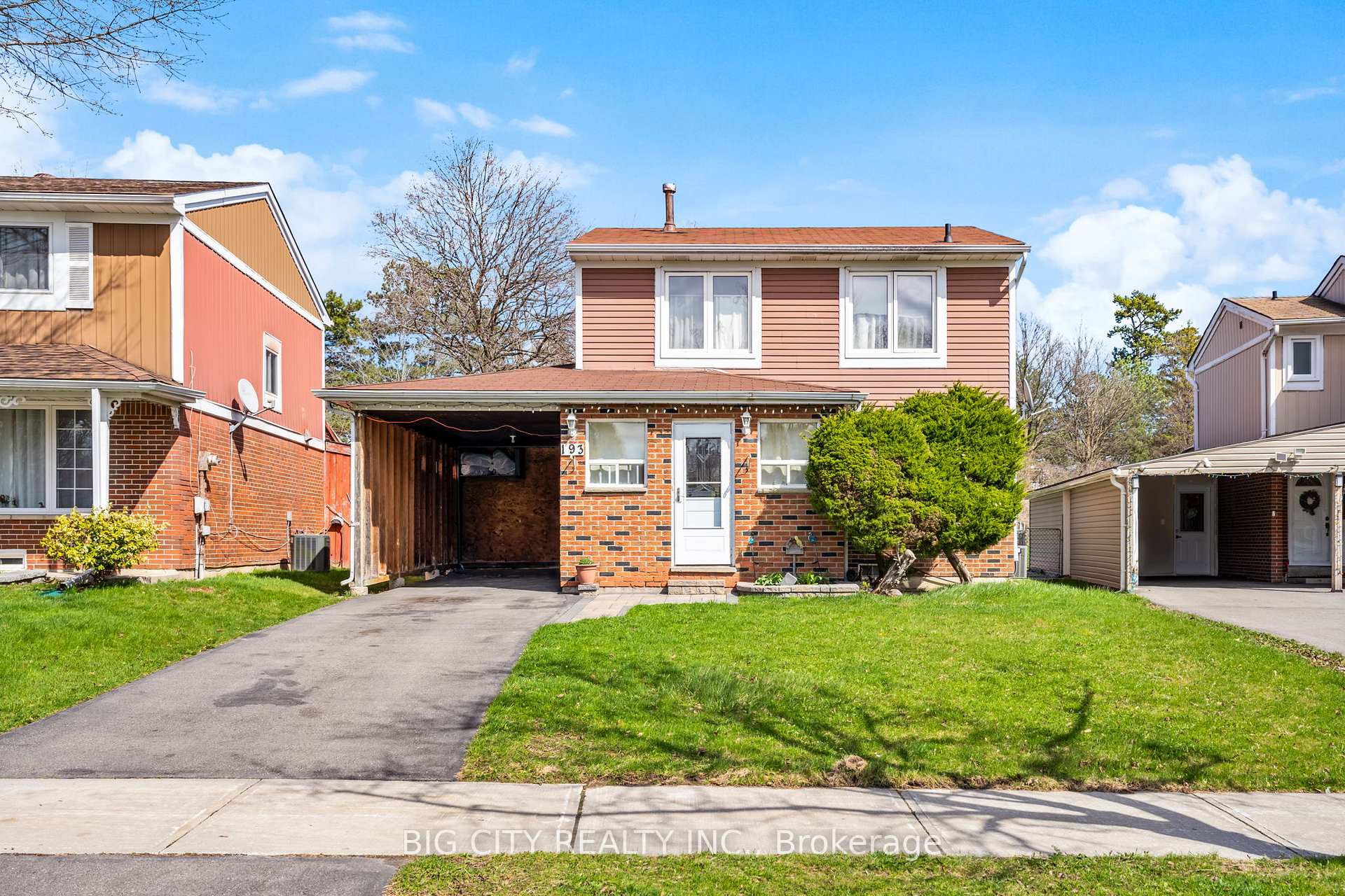 193 John Tabor Tr, Toronto, ON M1B2R3 | 3 Bedroom 2 Bathroom Detached House | Image 2