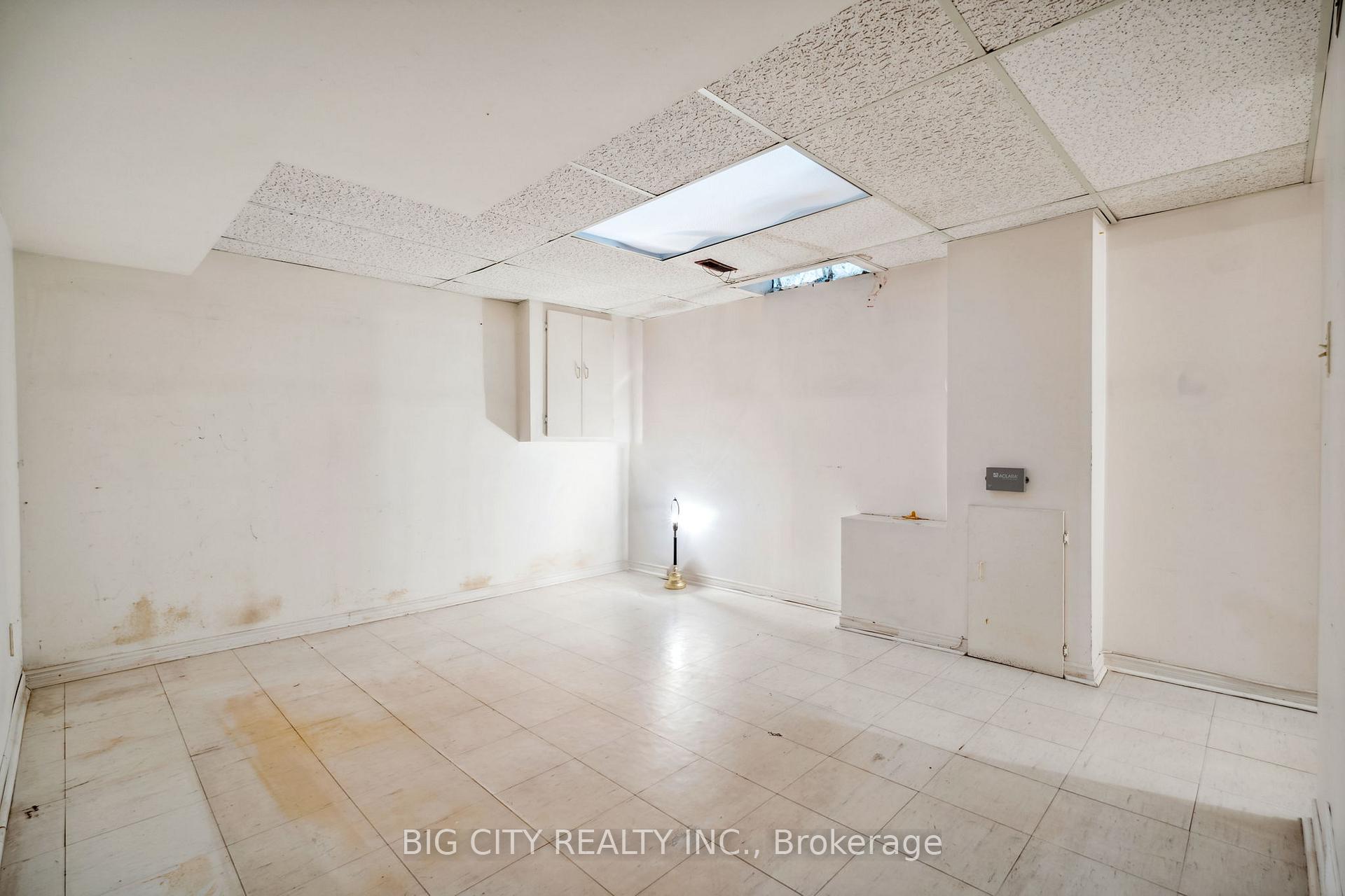 193 John Tabor Tr, Toronto, ON M1B2R3 | 3 Bedroom 2 Bathroom Detached House | Image 26