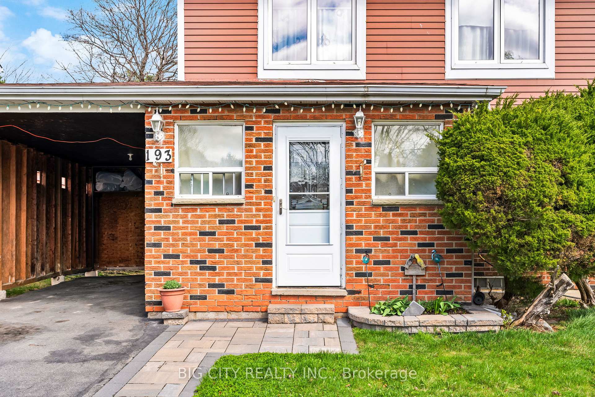 193 John Tabor Tr, Toronto, ON M1B2R3 | 3 Bedroom 2 Bathroom Detached House | Image 4