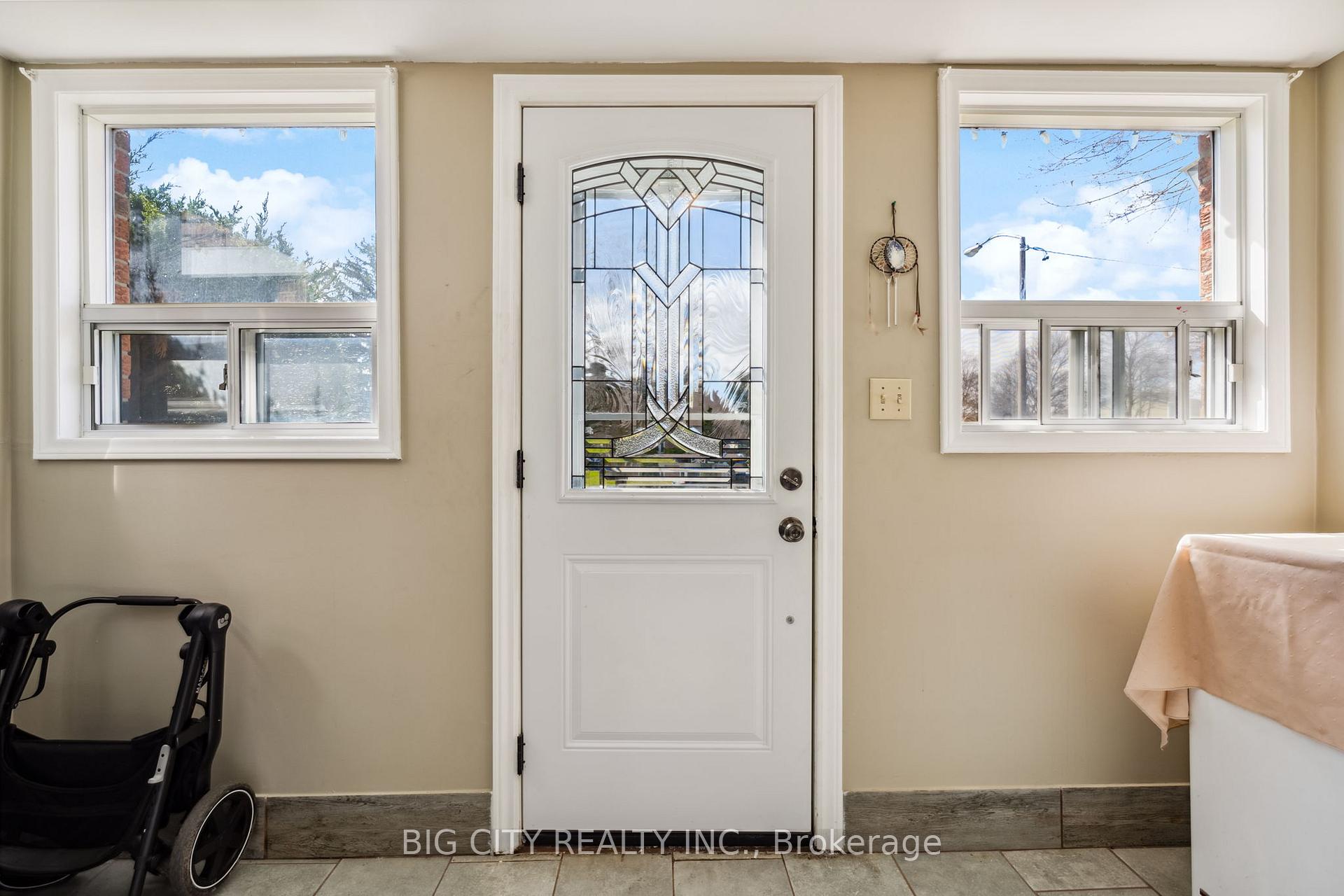 193 John Tabor Tr, Toronto, ON M1B2R3 | 3 Bedroom 2 Bathroom Detached House | Image 6