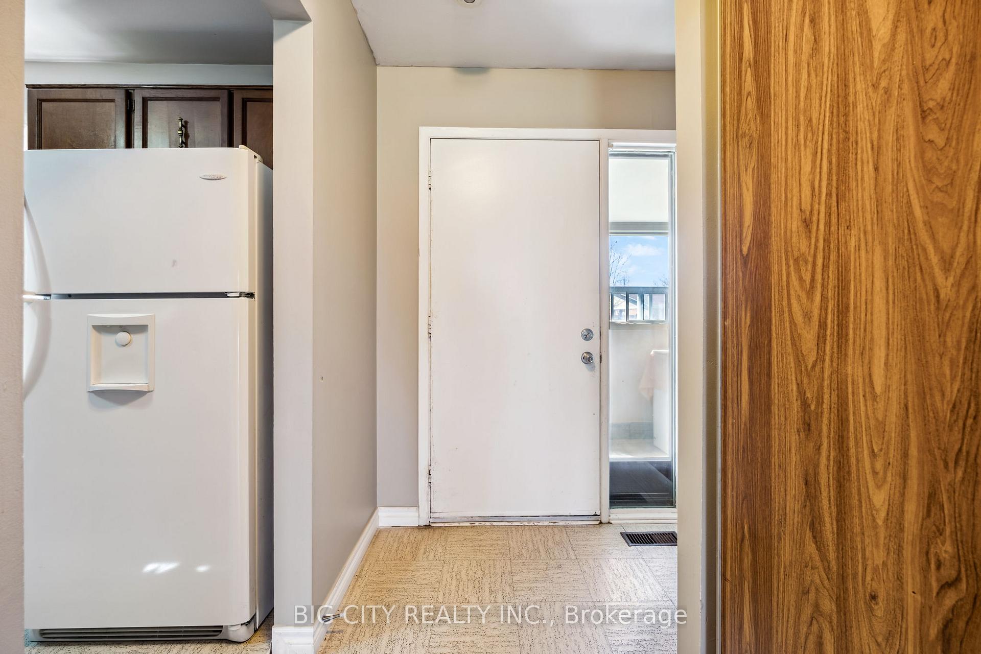 193 John Tabor Tr, Toronto, ON M1B2R3 | 3 Bedroom 2 Bathroom Detached House | Image 7