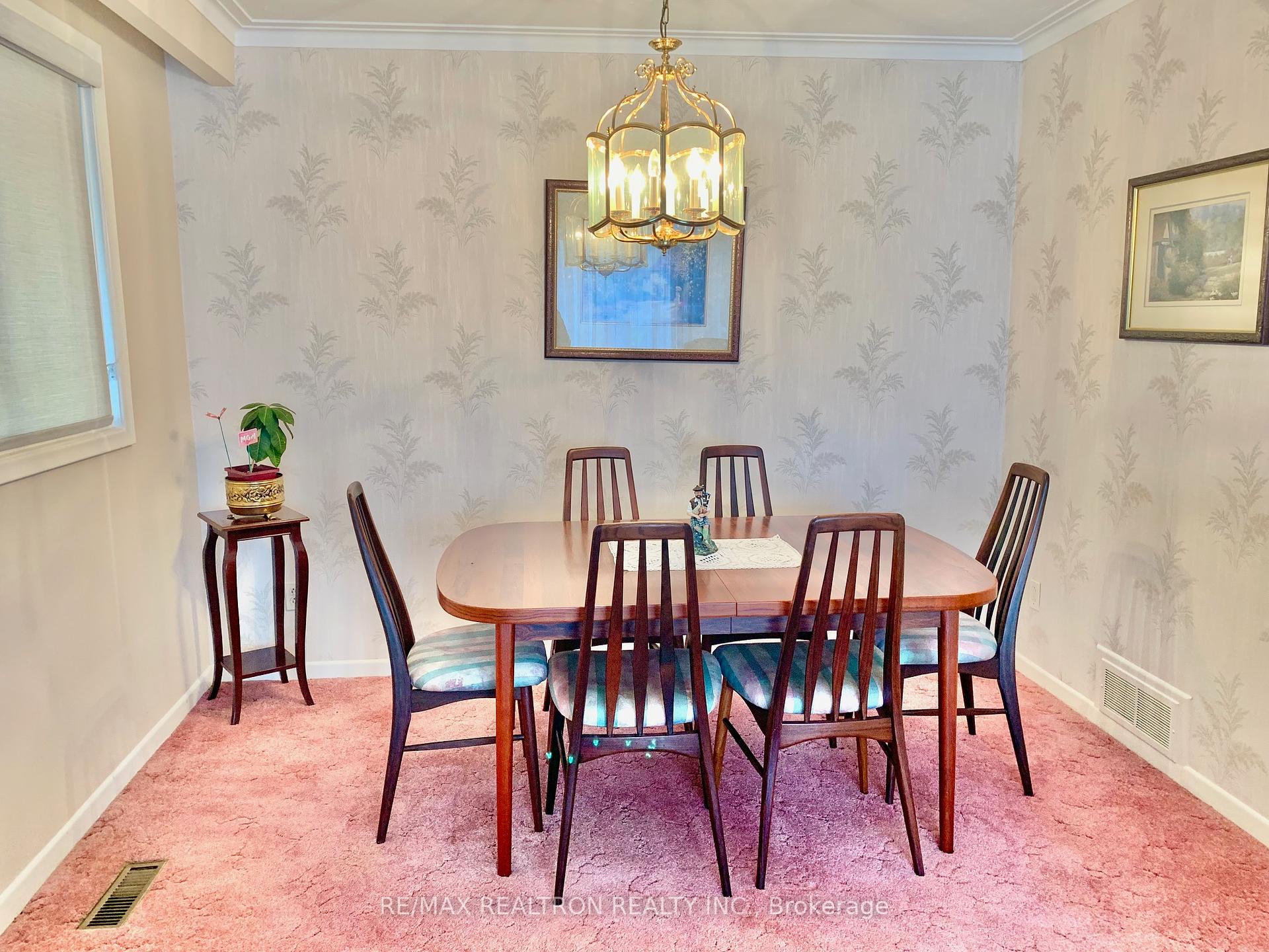 429 Brimorton Dr, Toronto, ON M1H2E4 | 3 Bedroom 2 Bathroom Detached House | Image 6