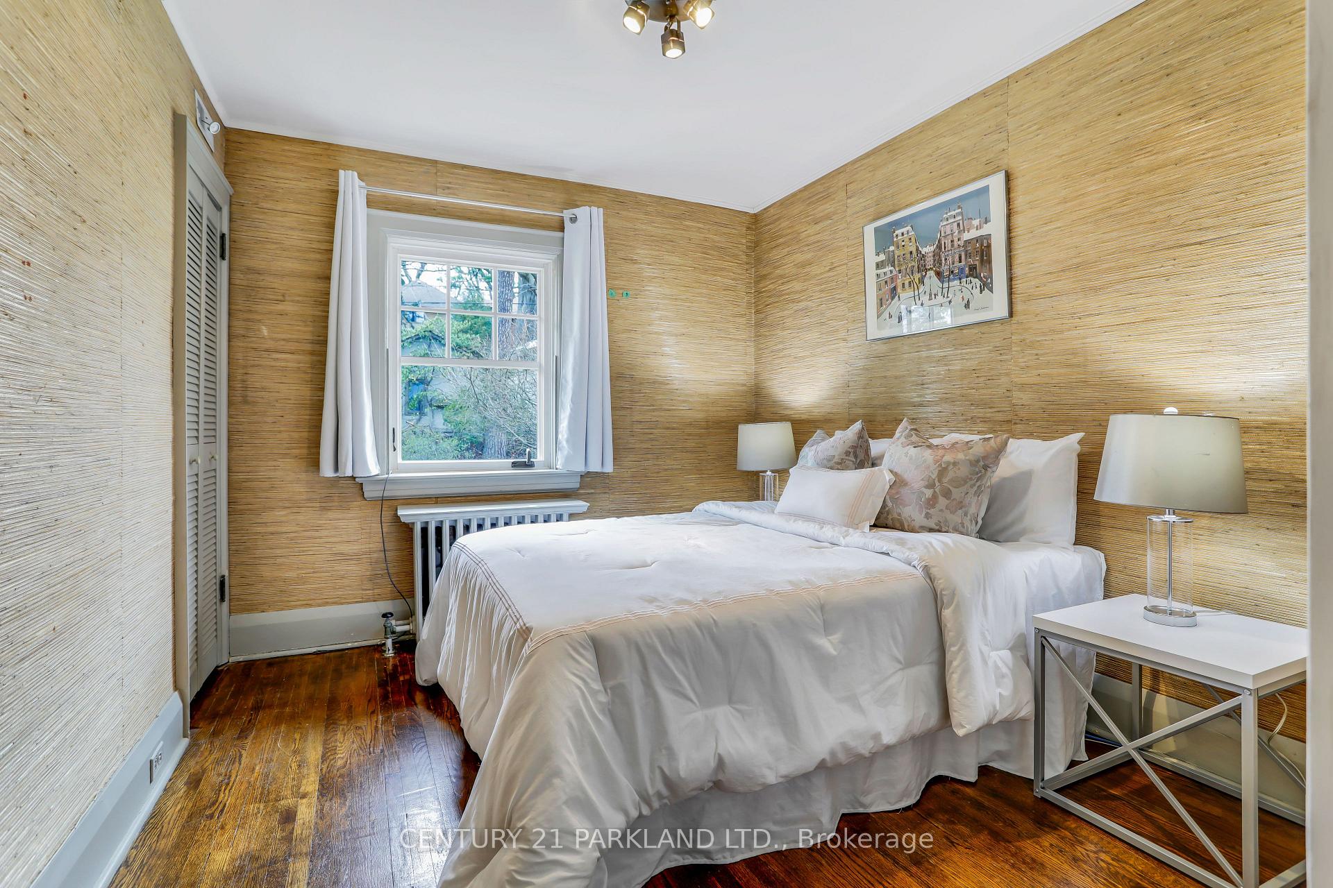 45 Pine Cres, Toronto, ON M4E1L3 | 3 Bedroom 2 Bathroom Detached House | Image 19