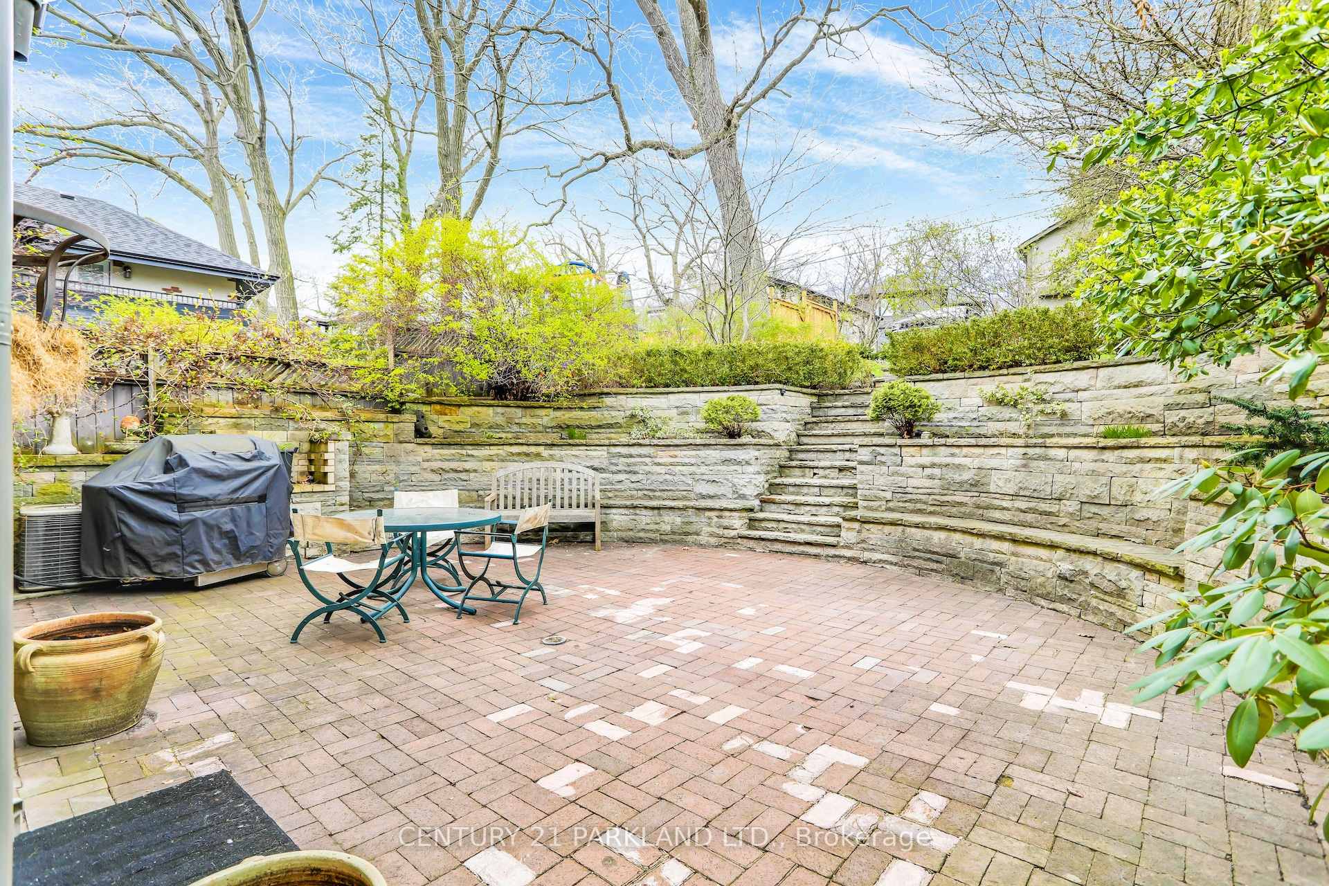 45 Pine Cres, Toronto, ON M4E1L3 | 3 Bedroom 2 Bathroom Detached House | Image 24