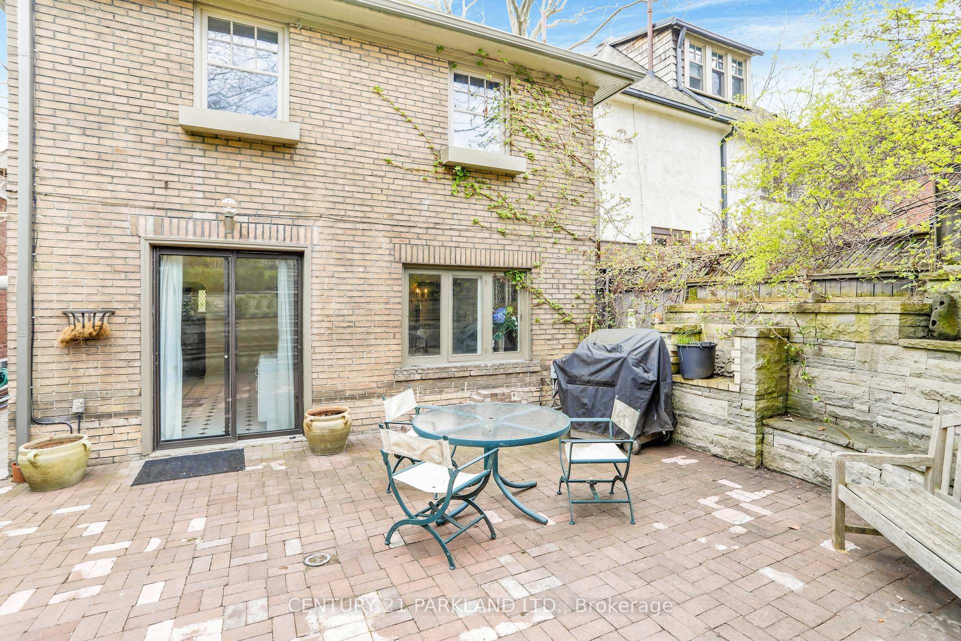 45 Pine Cres, Toronto, ON M4E1L3 | 3 Bedroom 2 Bathroom Detached House | Image 25