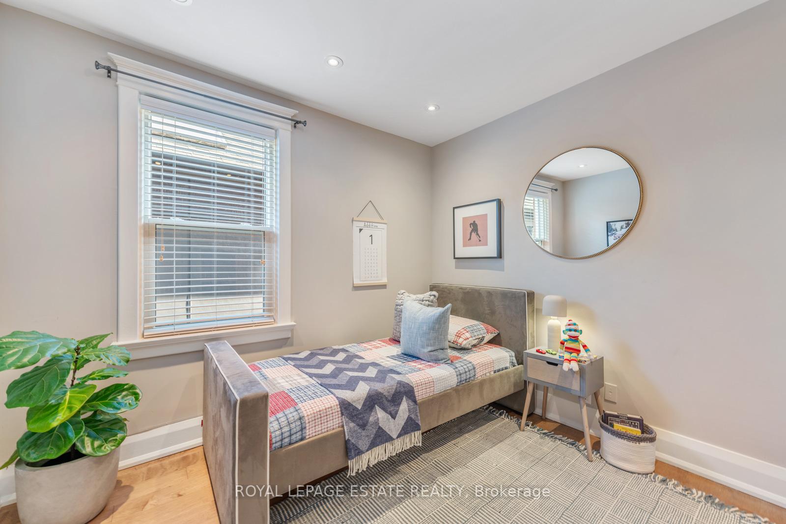 49 Kenilworth Ave, Toronto, ON M4L3S4 | 4 Bedroom 3 Bathroom Detached House | Image 19