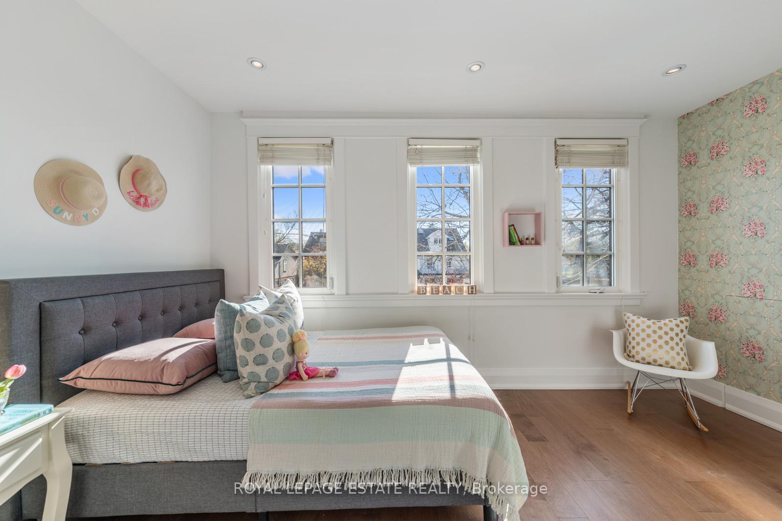 49 Kenilworth Ave, Toronto, ON M4L3S4 | 4 Bedroom 3 Bathroom Detached House | Image 20