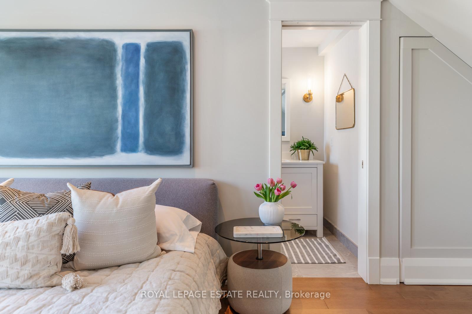 49 Kenilworth Ave, Toronto, ON M4L3S4 | 4 Bedroom 3 Bathroom Detached House | Image 26