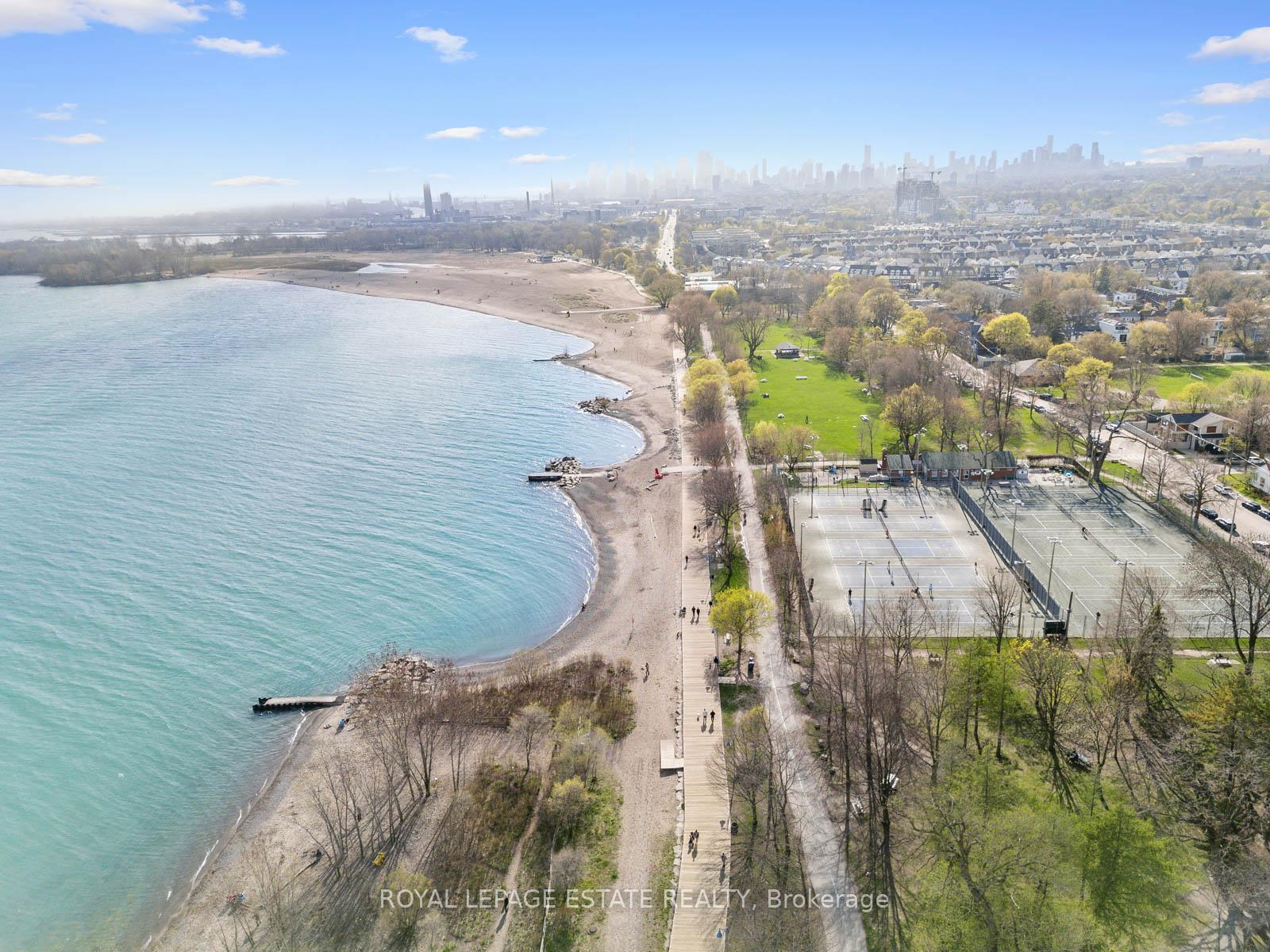 49 Kenilworth Ave, Toronto, ON M4L3S4 | 4 Bedroom 3 Bathroom Detached House | Image 35