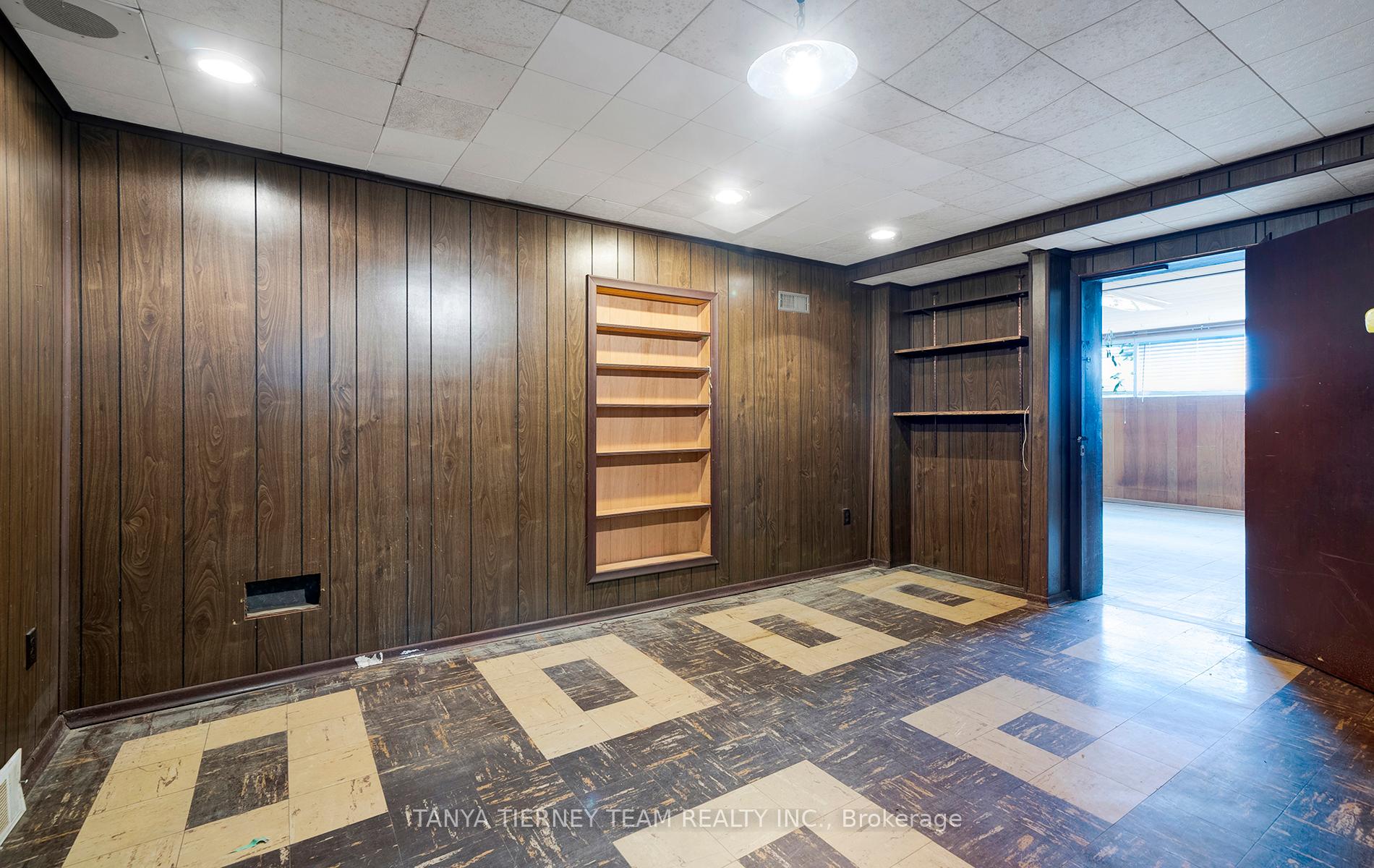 17 Kidbrooke Cres, Toronto, ON M1M3E4 | 3 Bedroom 2 Bathroom Detached House | Image 24