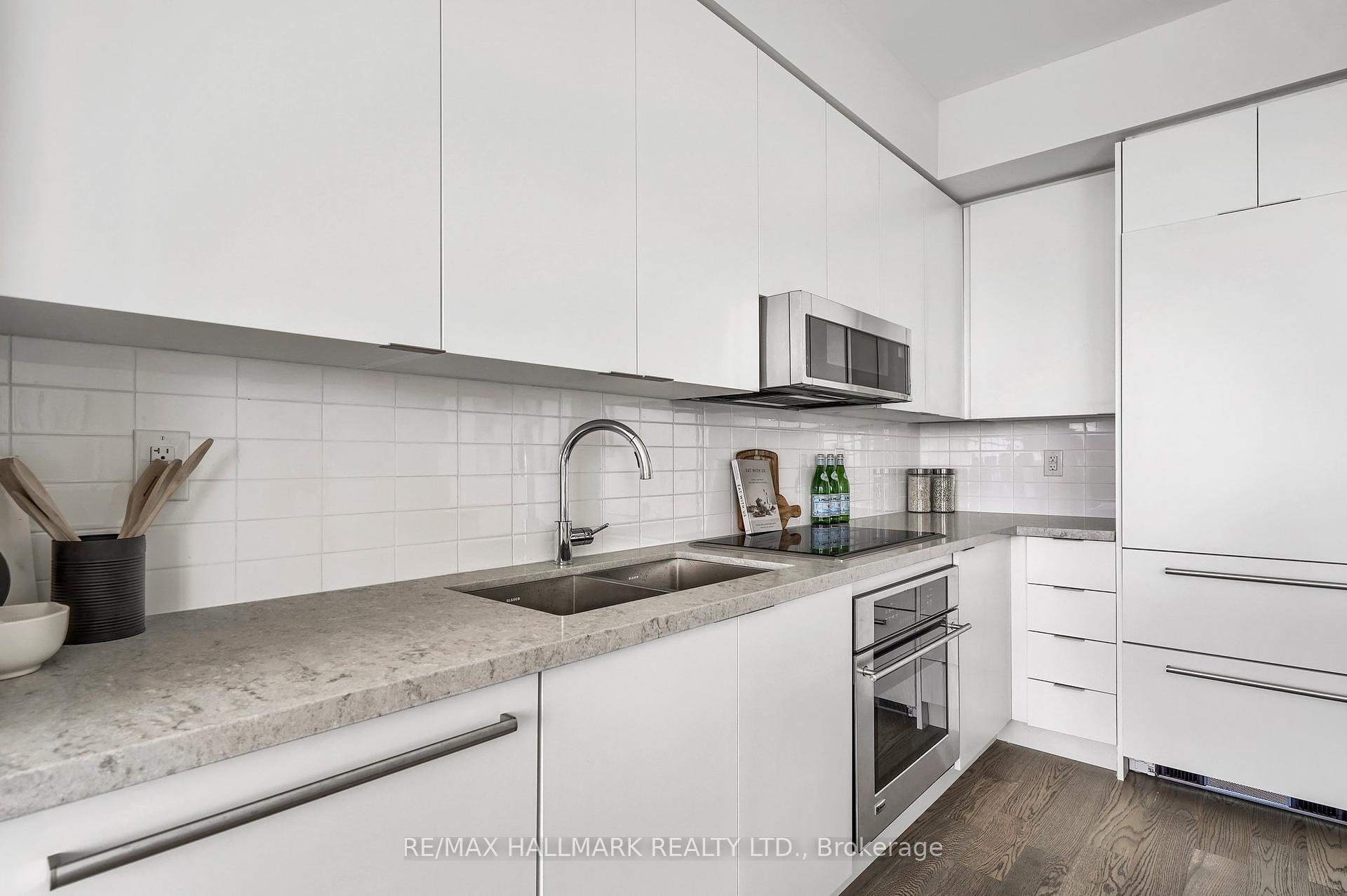 #701 - 1350 Kingston Rd, Toronto, ON M1N1C8 | 2 Bedroom 2 Bathroom Condo Apt | Image 15