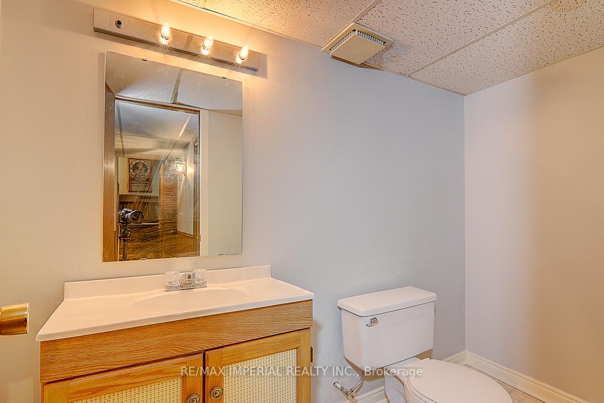 33 Longbow Sq, Toronto, ON M1W2W6 | 4 Bedroom 4 Bathroom Detached House | Image 37