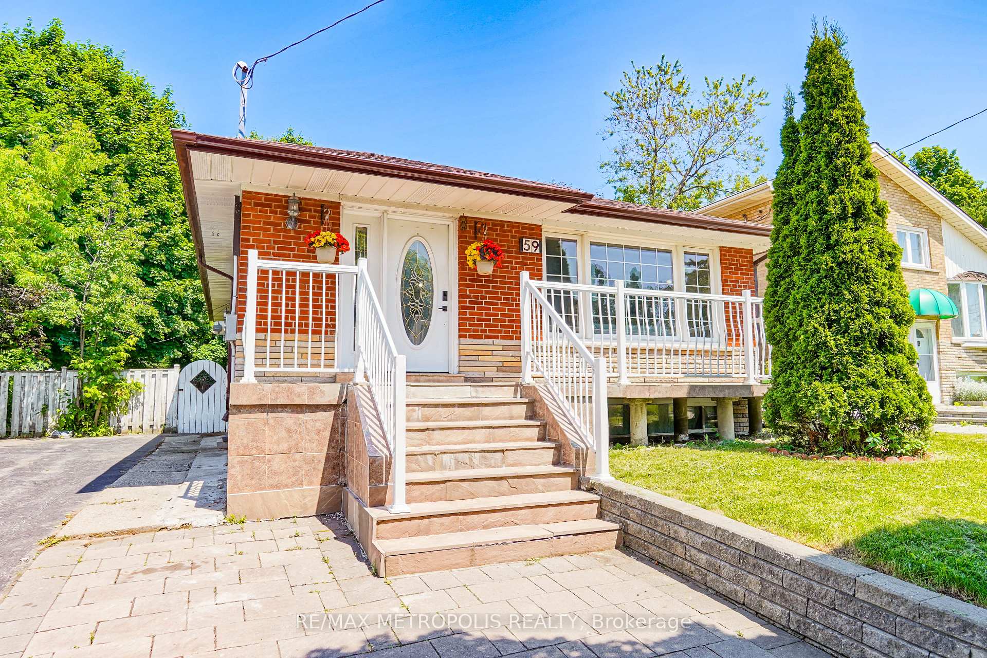 59 Grassington Cres, Toronto, ON M1G1X4 | 3 Bedroom 3 Bathroom Detached House | Image 1