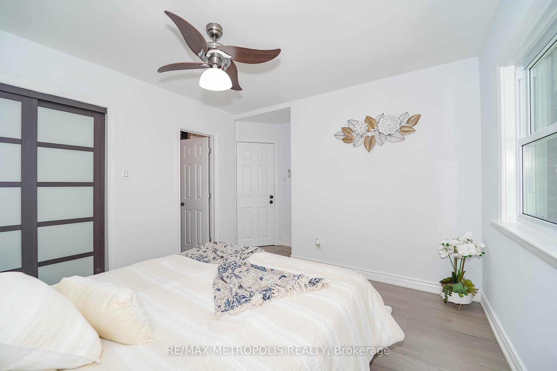 59 Grassington Cres, Toronto, ON M1G1X4 | 3 Bedroom 3 Bathroom Detached House | Image 24