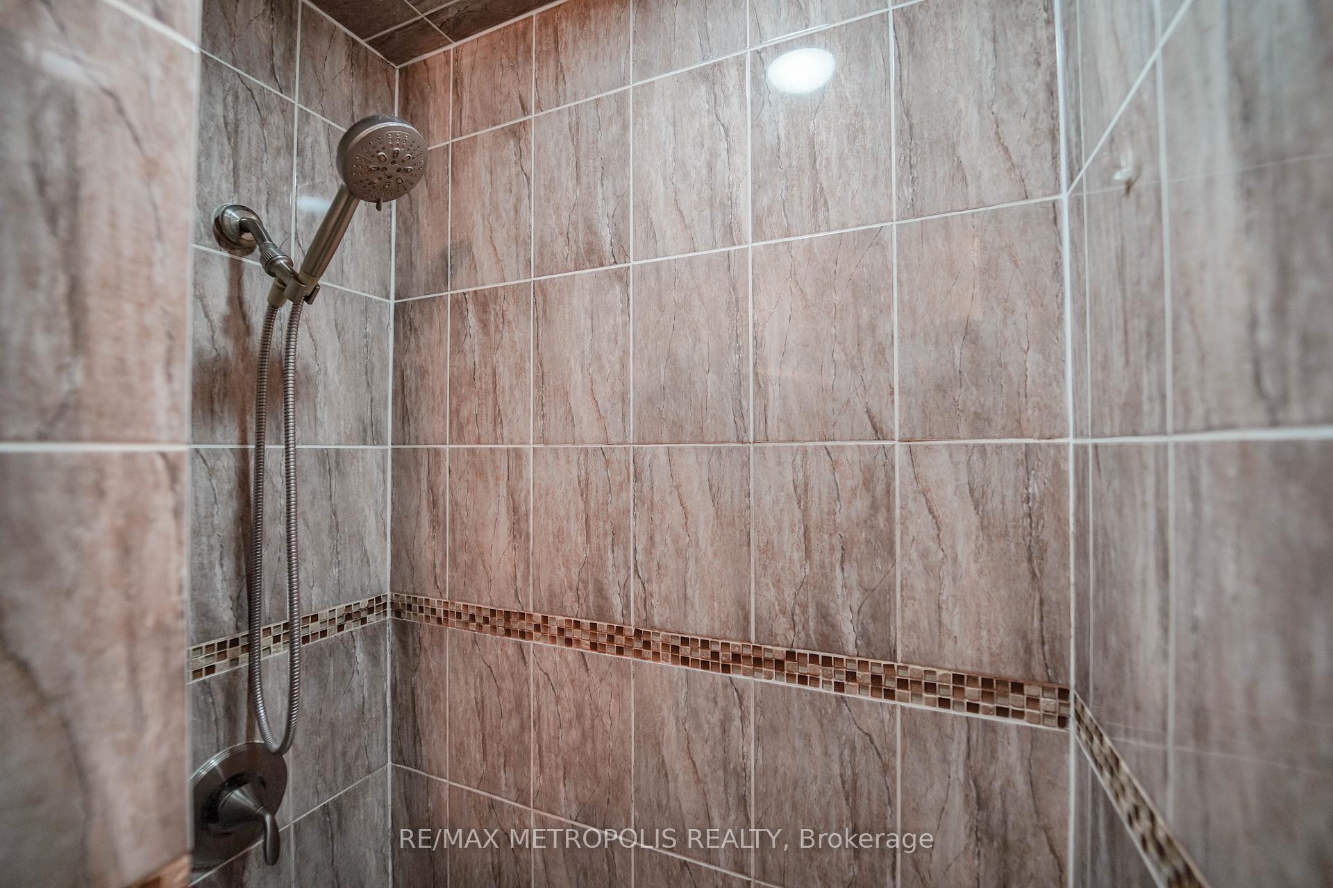 59 Grassington Cres, Toronto, ON M1G1X4 | 3 Bedroom 3 Bathroom Detached House | Image 26