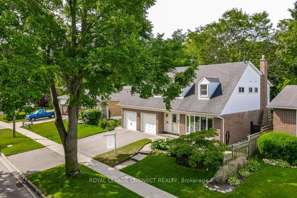 42 Holmcrest Tr, Toronto, ON M1C1V5 | 4 Bedroom 4 Bathroom Detached House | Image 1