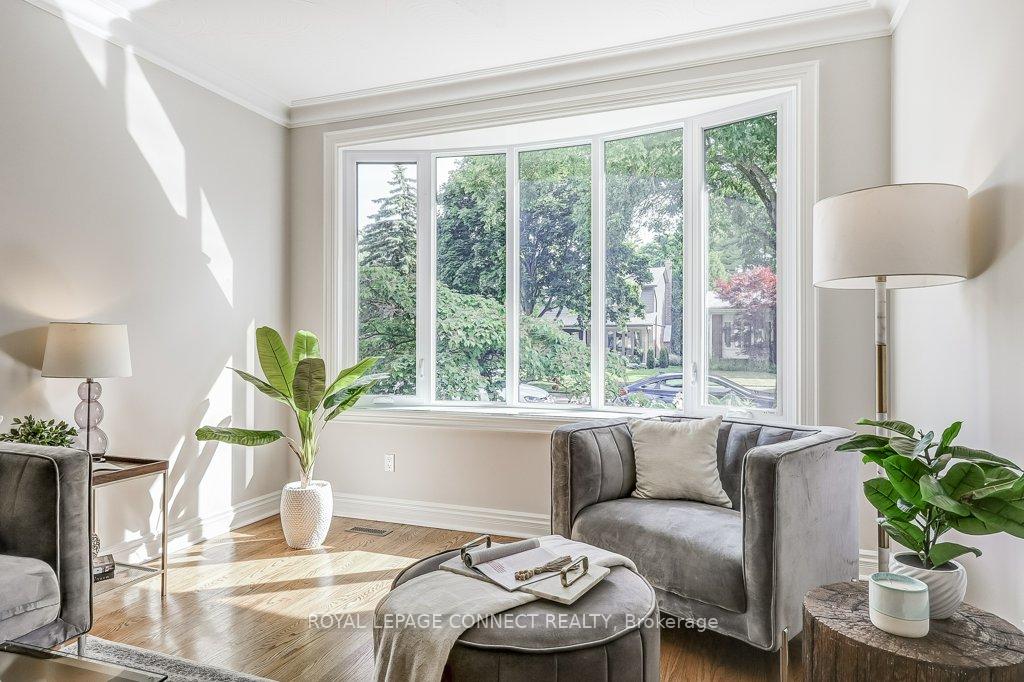 42 Holmcrest Tr, Toronto, ON M1C1V5 | 4 Bedroom 4 Bathroom Detached House | Image 12