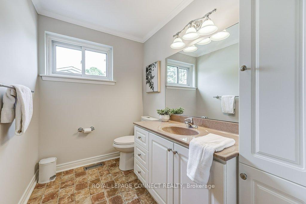 42 Holmcrest Tr, Toronto, ON M1C1V5 | 4 Bedroom 4 Bathroom Detached House | Image 25